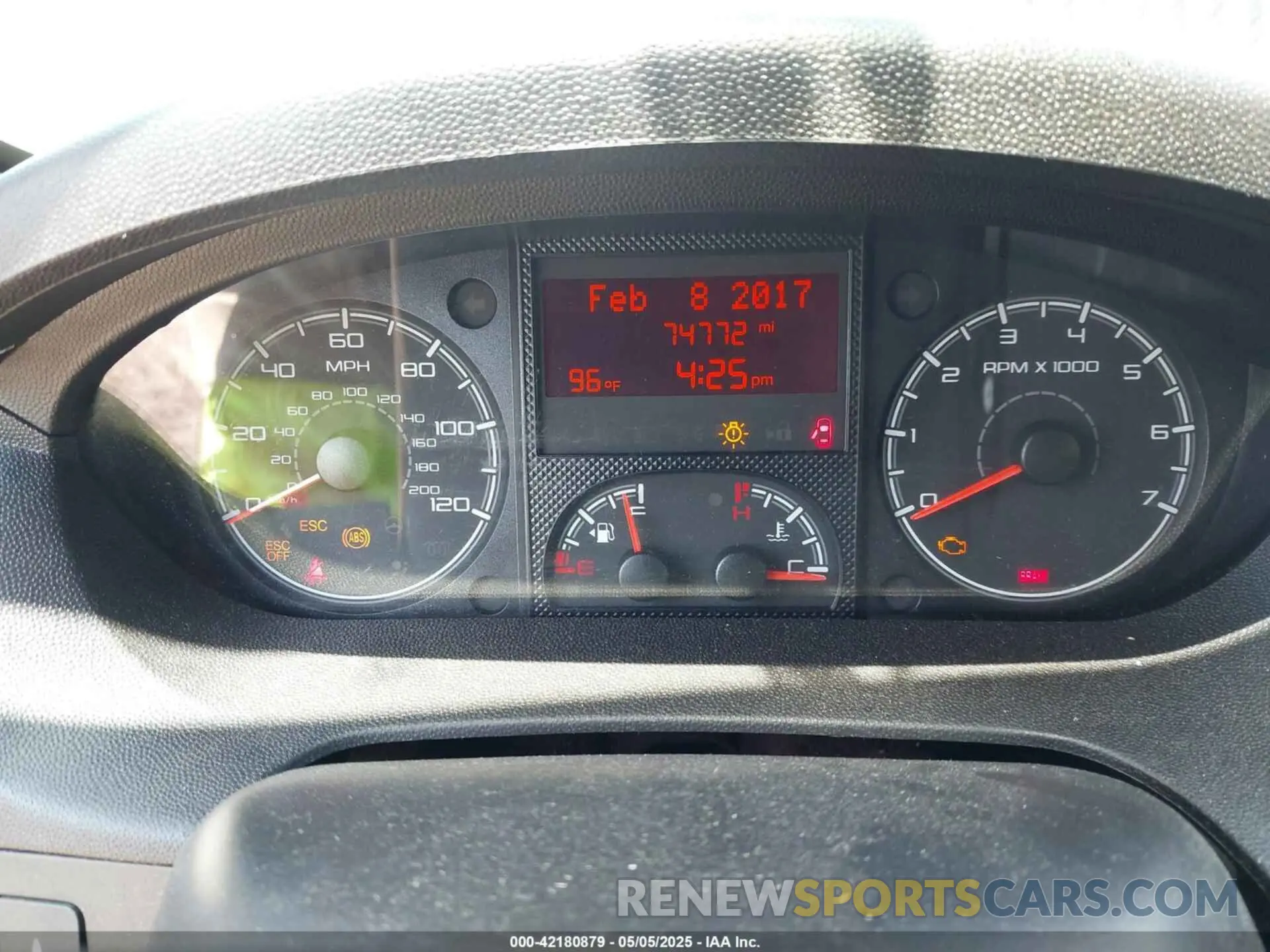 7 Photograph of a damaged car 3C6URVJG4KE558841 RAM PROMASTER 3500 2019