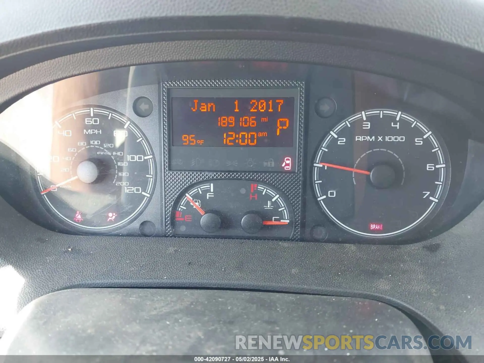 7 Photograph of a damaged car 3C6URVJG5KE508028 RAM PROMASTER 3500 2019