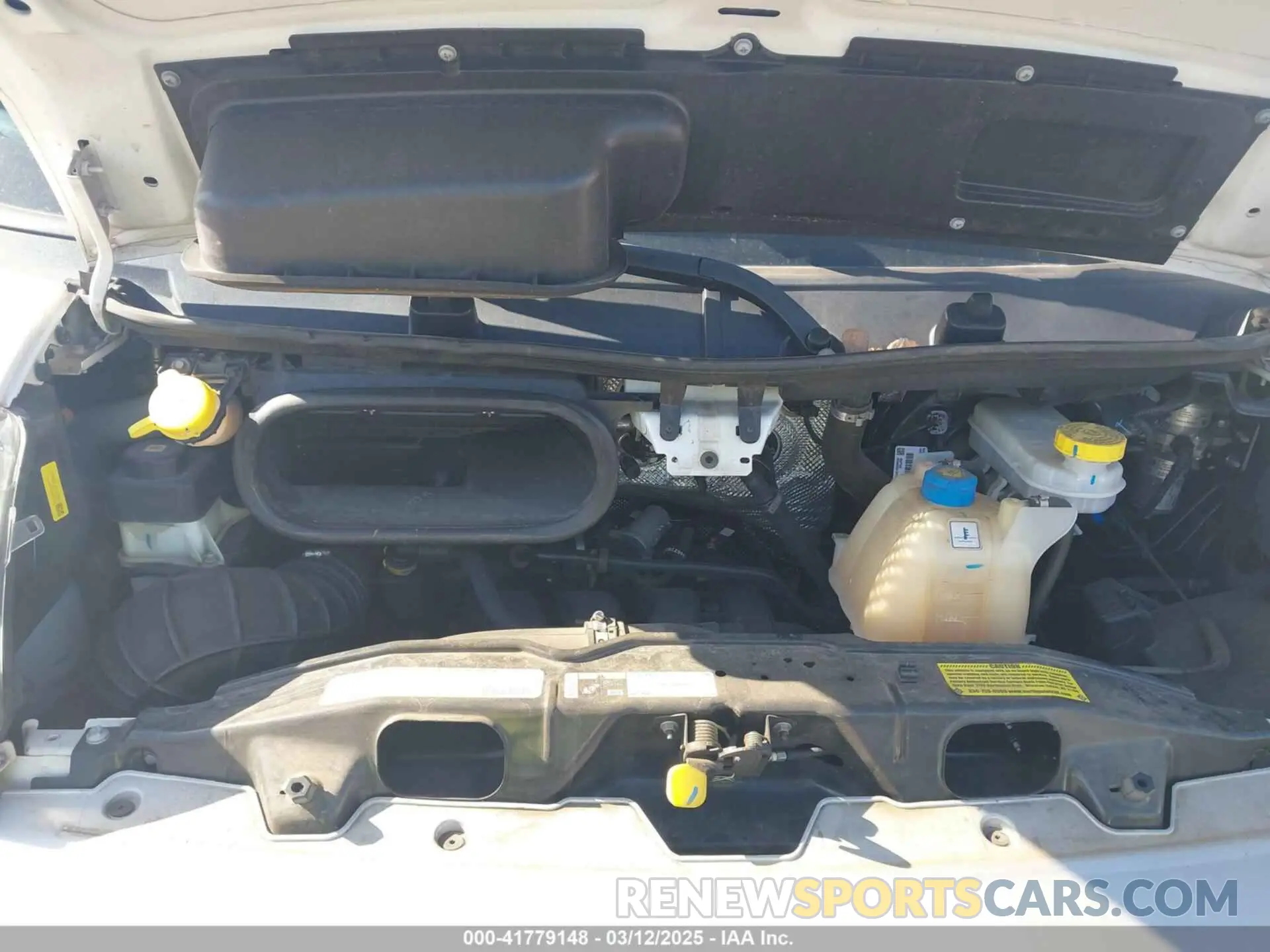 10 Photograph of a damaged car 3C6URVJG6KE560302 RAM PROMASTER 3500 2019