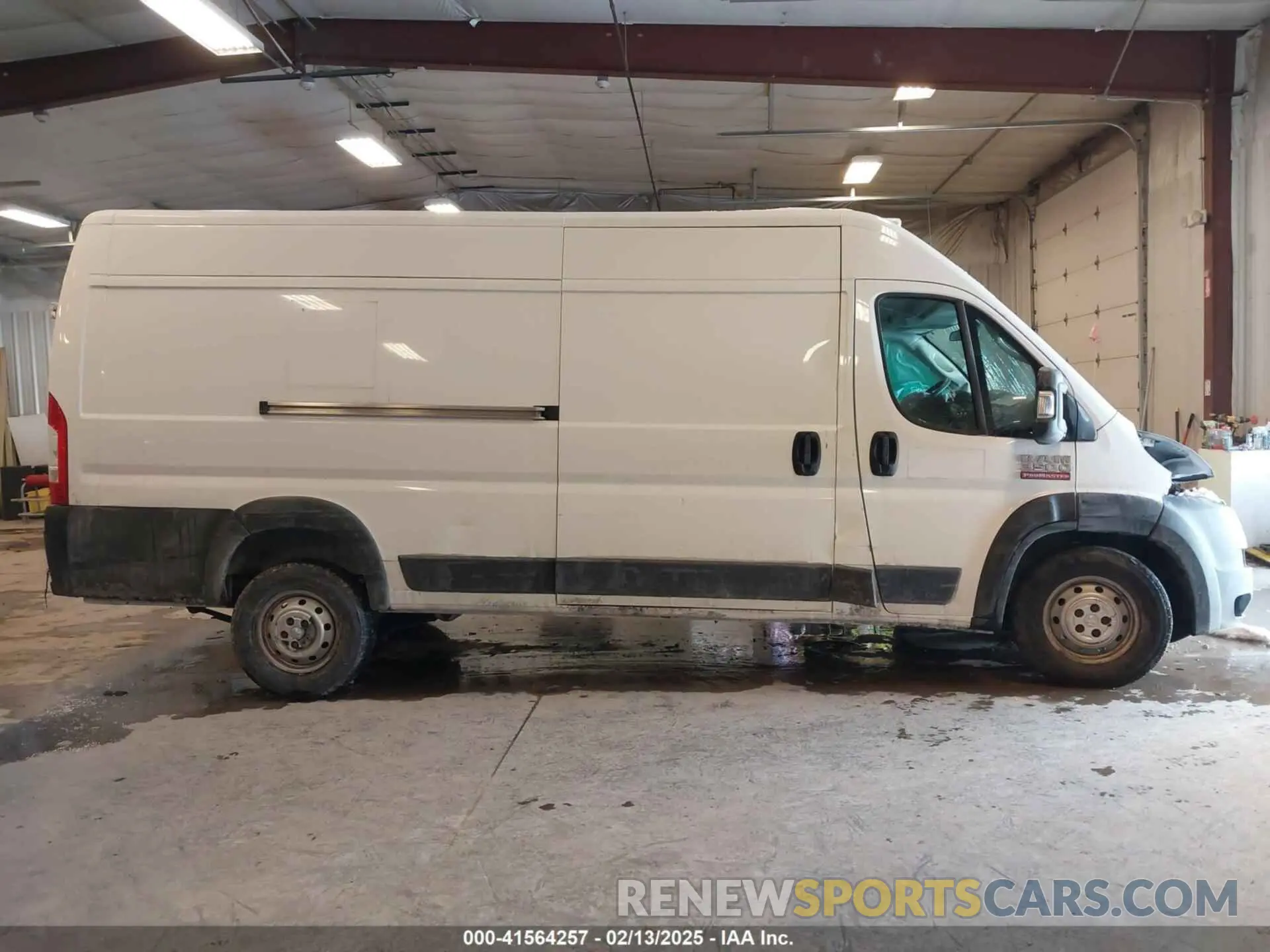 13 Photograph of a damaged car 3C6URVJGXKE513712 RAM PROMASTER 3500 2019