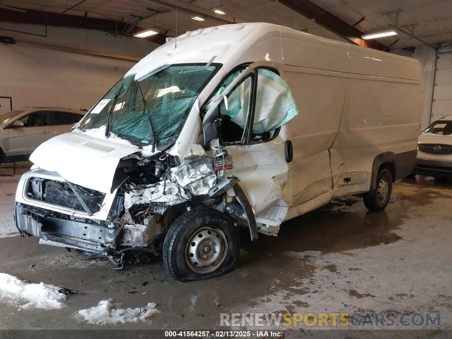 2 Photograph of a damaged car 3C6URVJGXKE513712 RAM PROMASTER 3500 2019