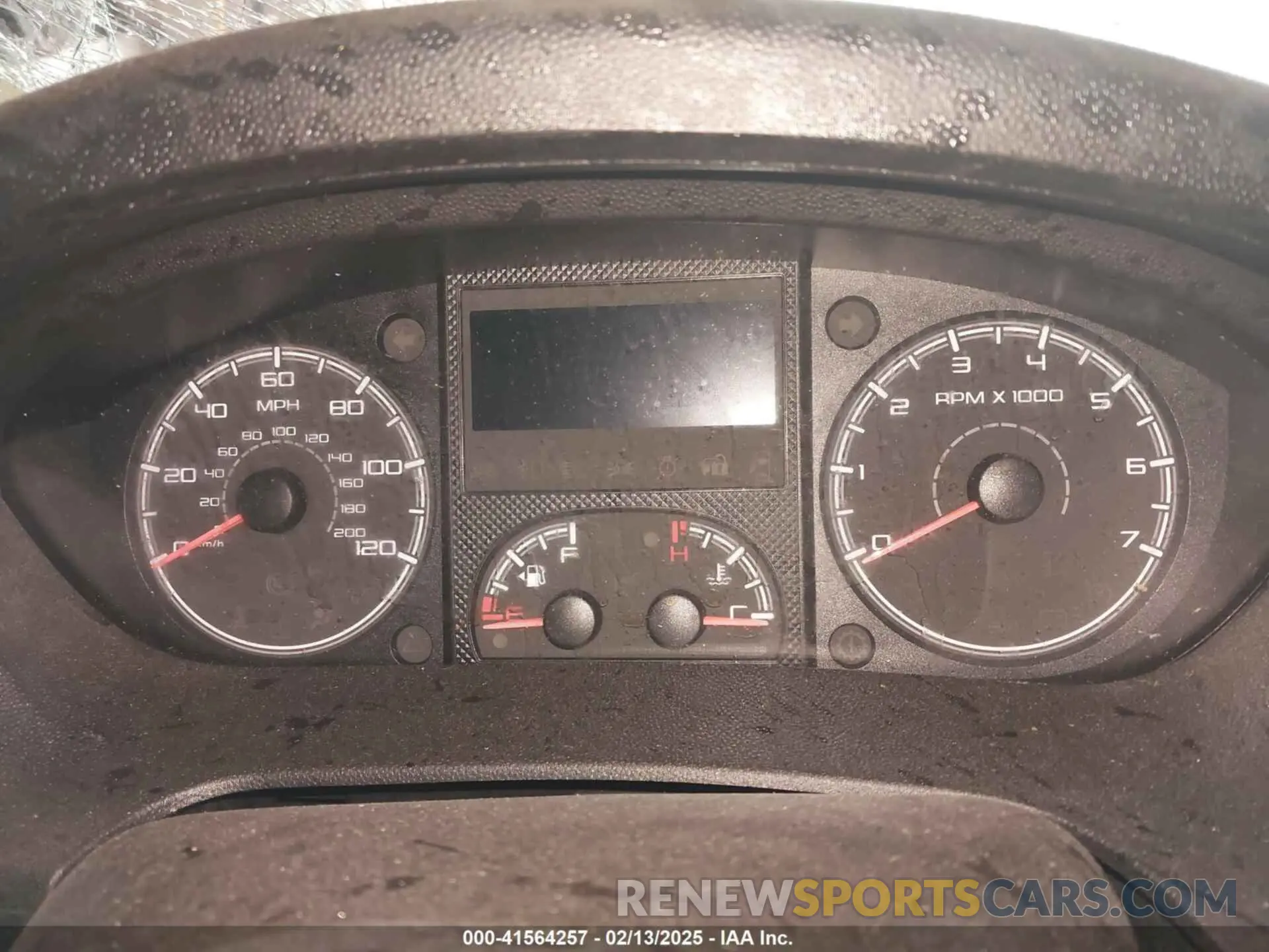 7 Photograph of a damaged car 3C6URVJGXKE513712 RAM PROMASTER 3500 2019