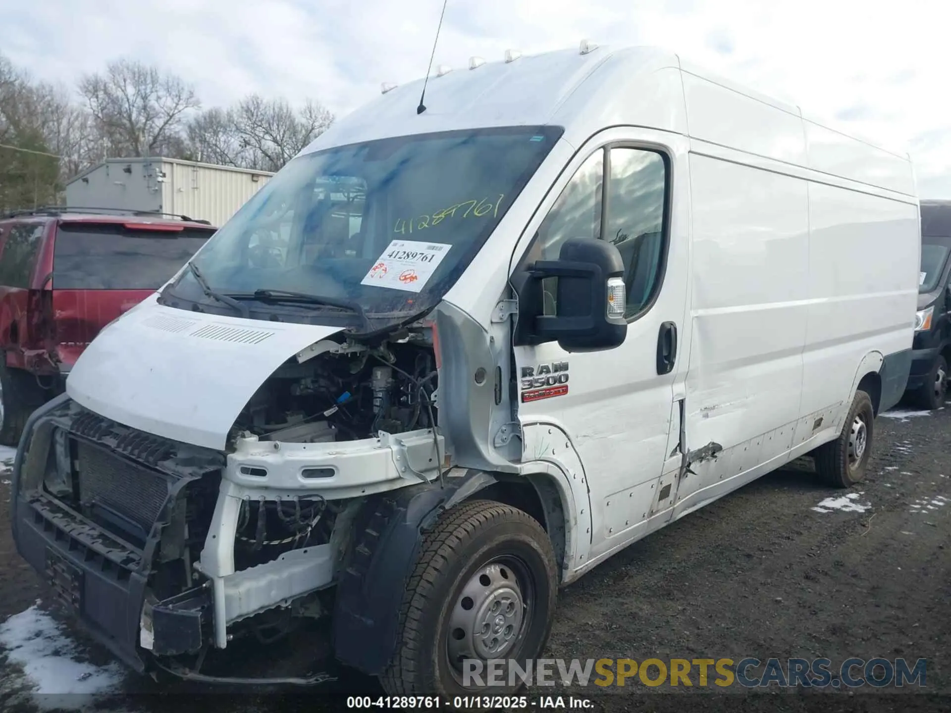 2 Photograph of a damaged car 3C6URVJG3LE119339 RAM PROMASTER 3500 2020