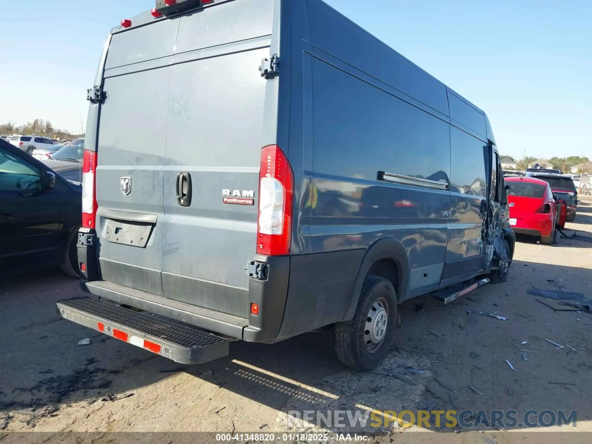 4 Photograph of a damaged car 3C6FRVJG1ME503372 RAM PROMASTER 3500 2021