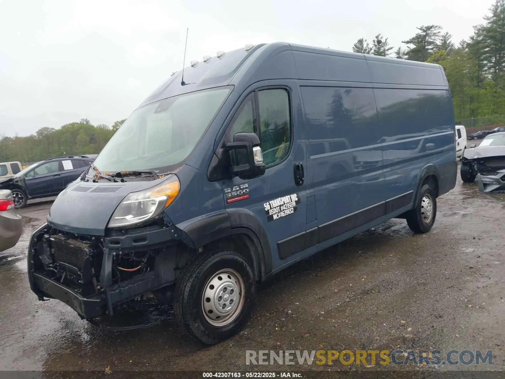 2 Photograph of a damaged car 3C6MRVJG0ME574229 RAM PROMASTER 3500 2021