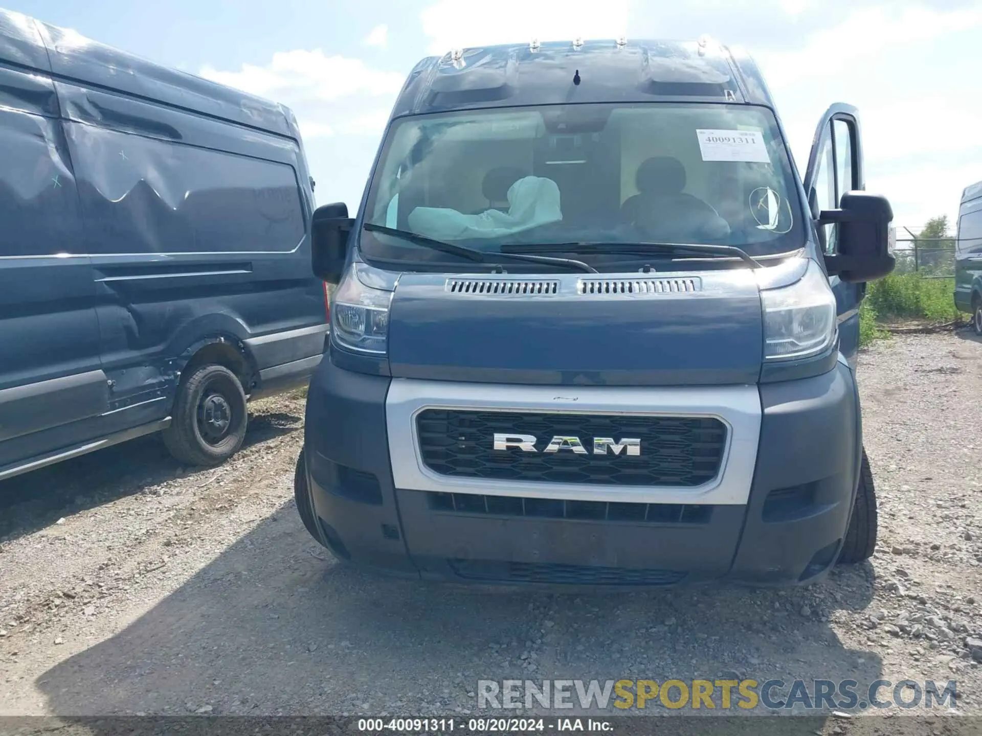 12 Photograph of a damaged car 3C6MRVJG4ME586433 RAM PROMASTER 3500 2021