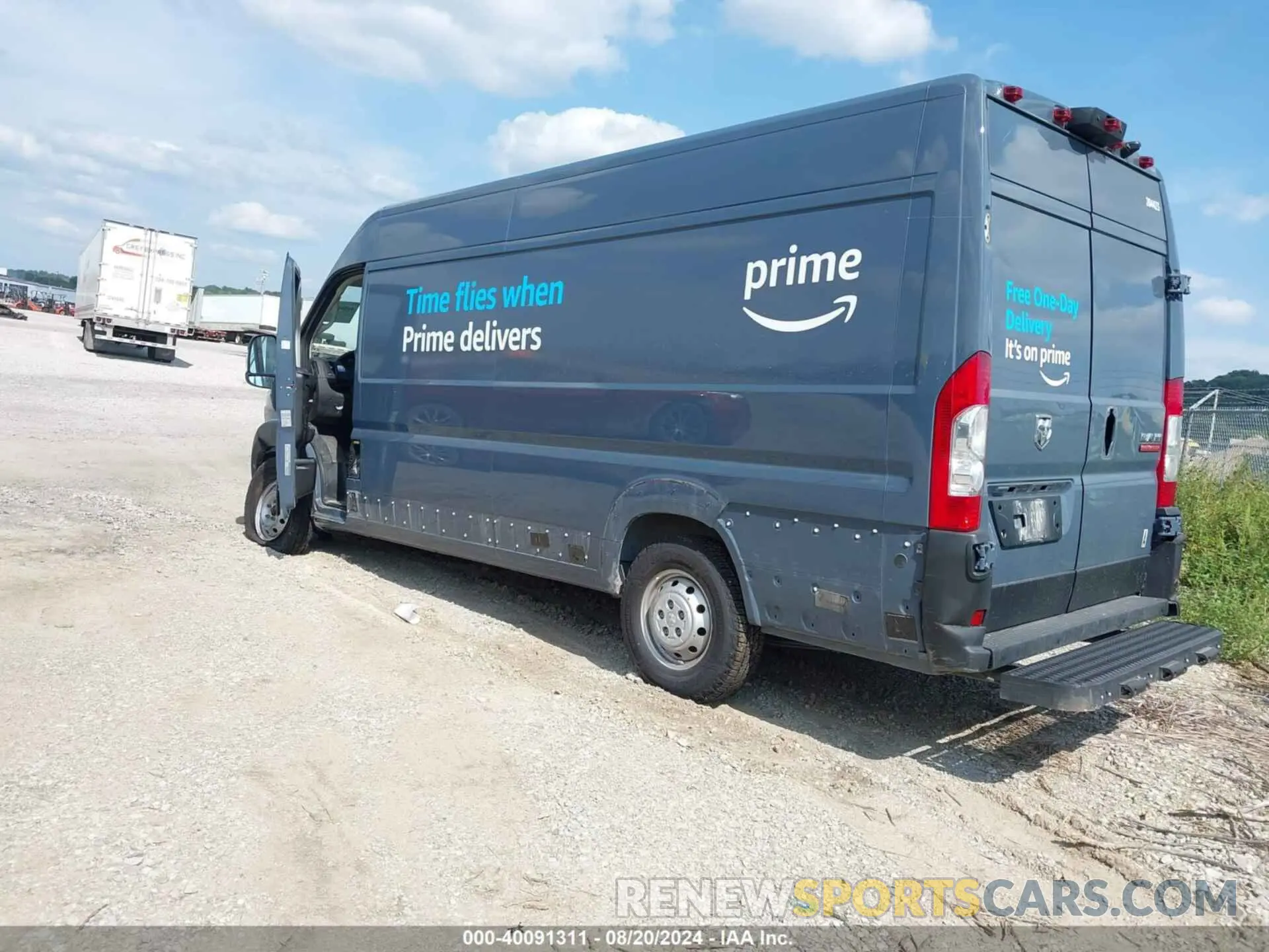 3 Photograph of a damaged car 3C6MRVJG4ME586433 RAM PROMASTER 3500 2021