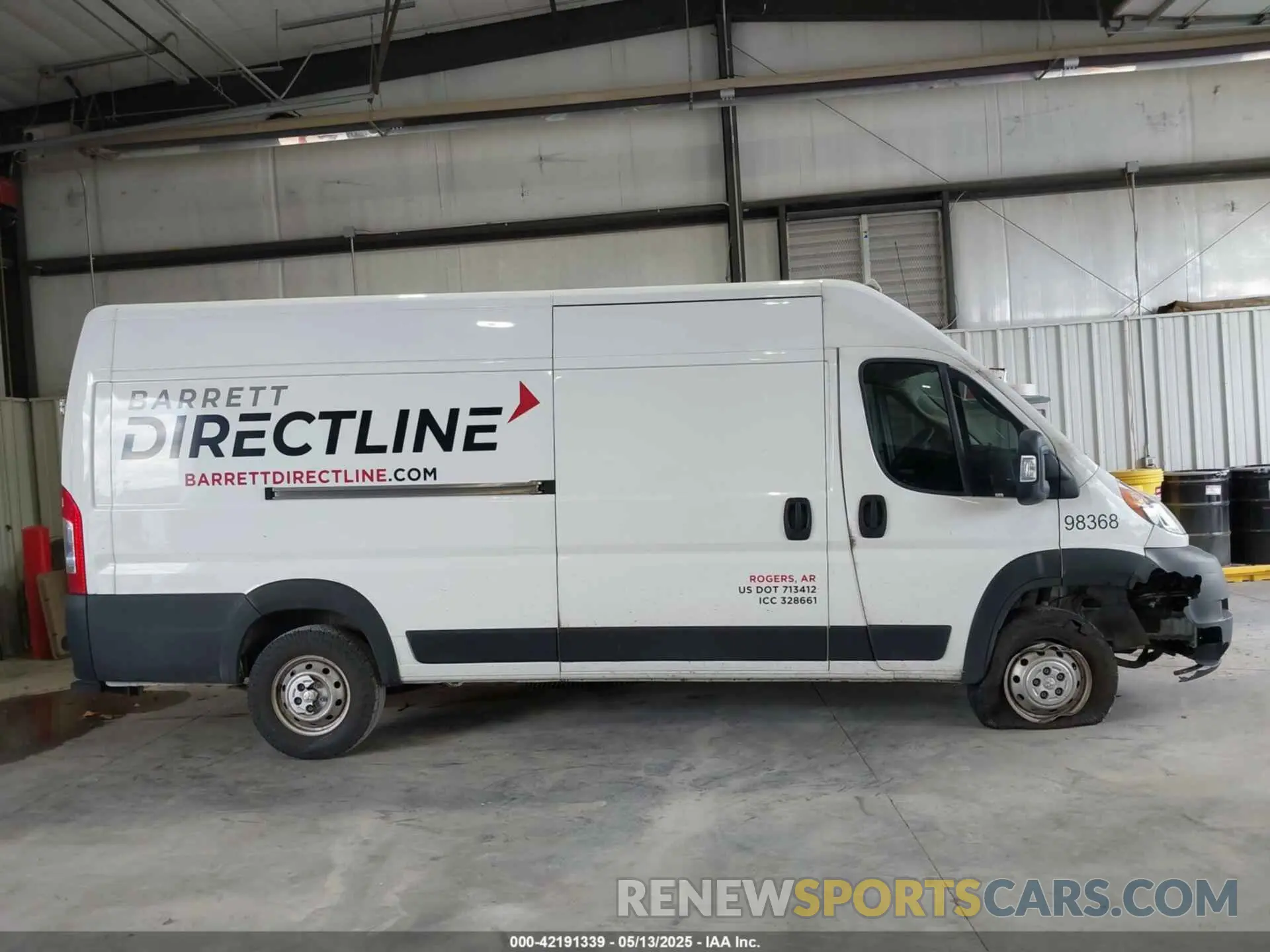 13 Photograph of a damaged car 3C6MRVJG5ME513278 RAM PROMASTER 3500 2021