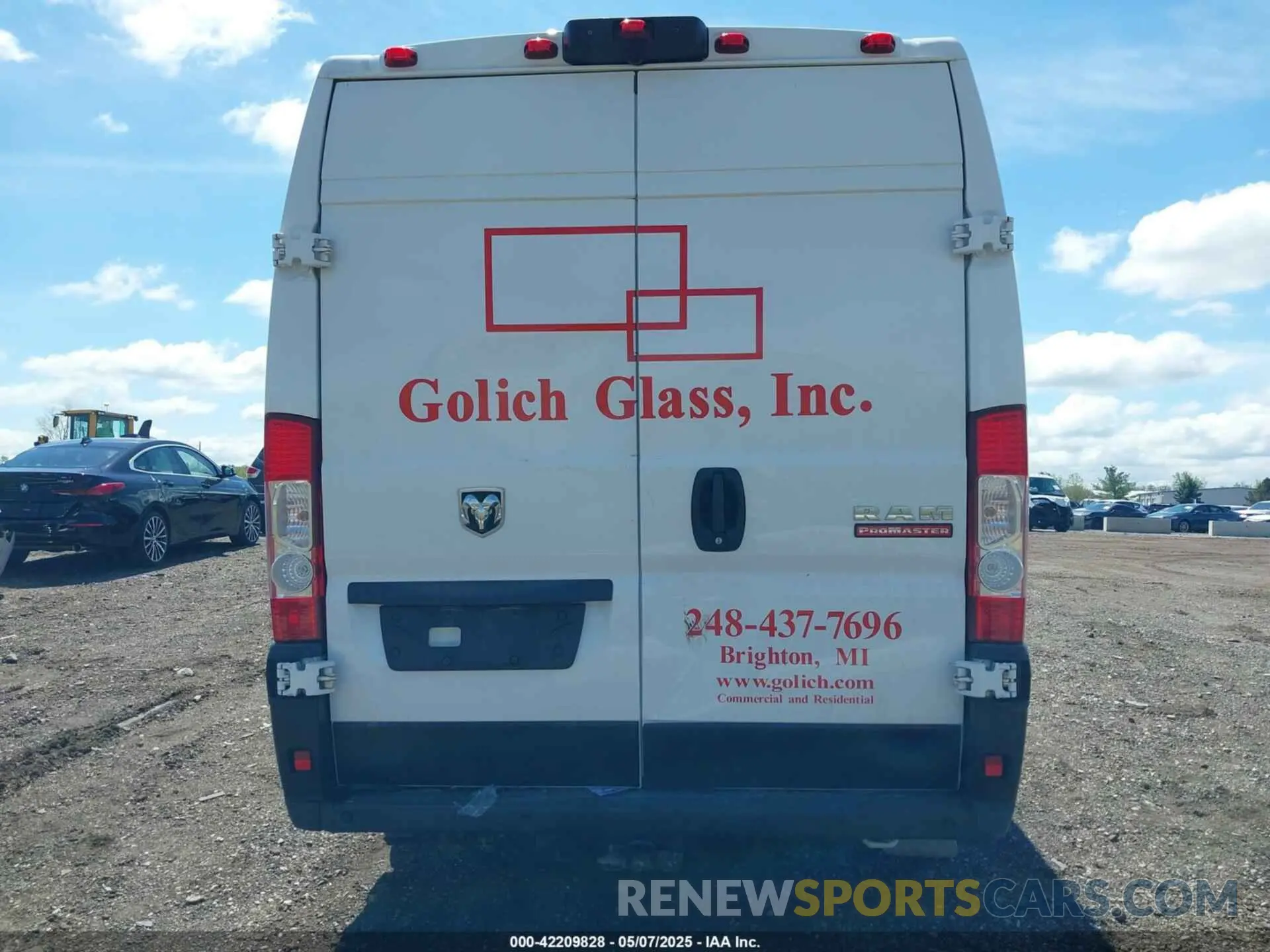 15 Photograph of a damaged car 3C6MRVJG6ME566765 RAM PROMASTER 3500 2021