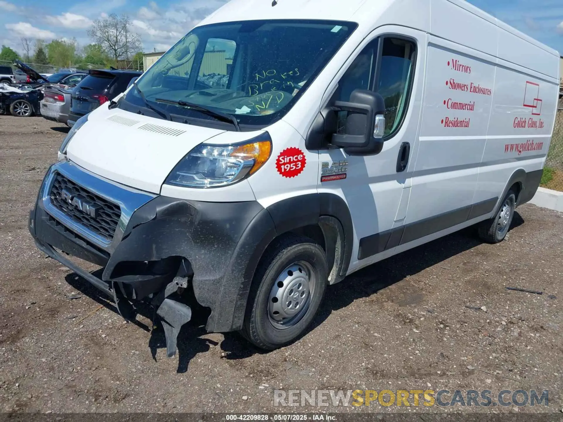 2 Photograph of a damaged car 3C6MRVJG6ME566765 RAM PROMASTER 3500 2021