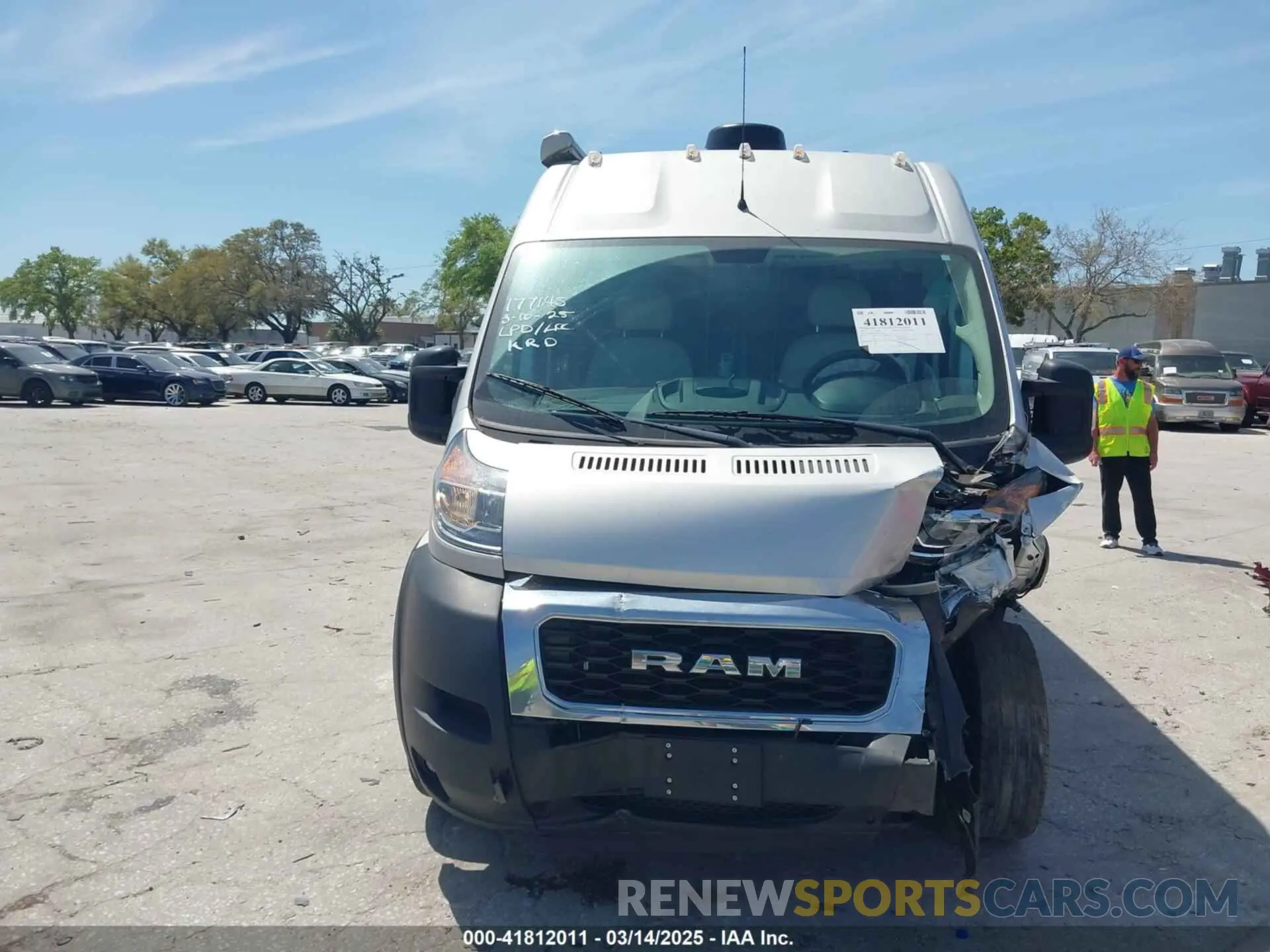 12 Photograph of a damaged car 3C6MRVUG5ME550939 RAM PROMASTER 3500 2021