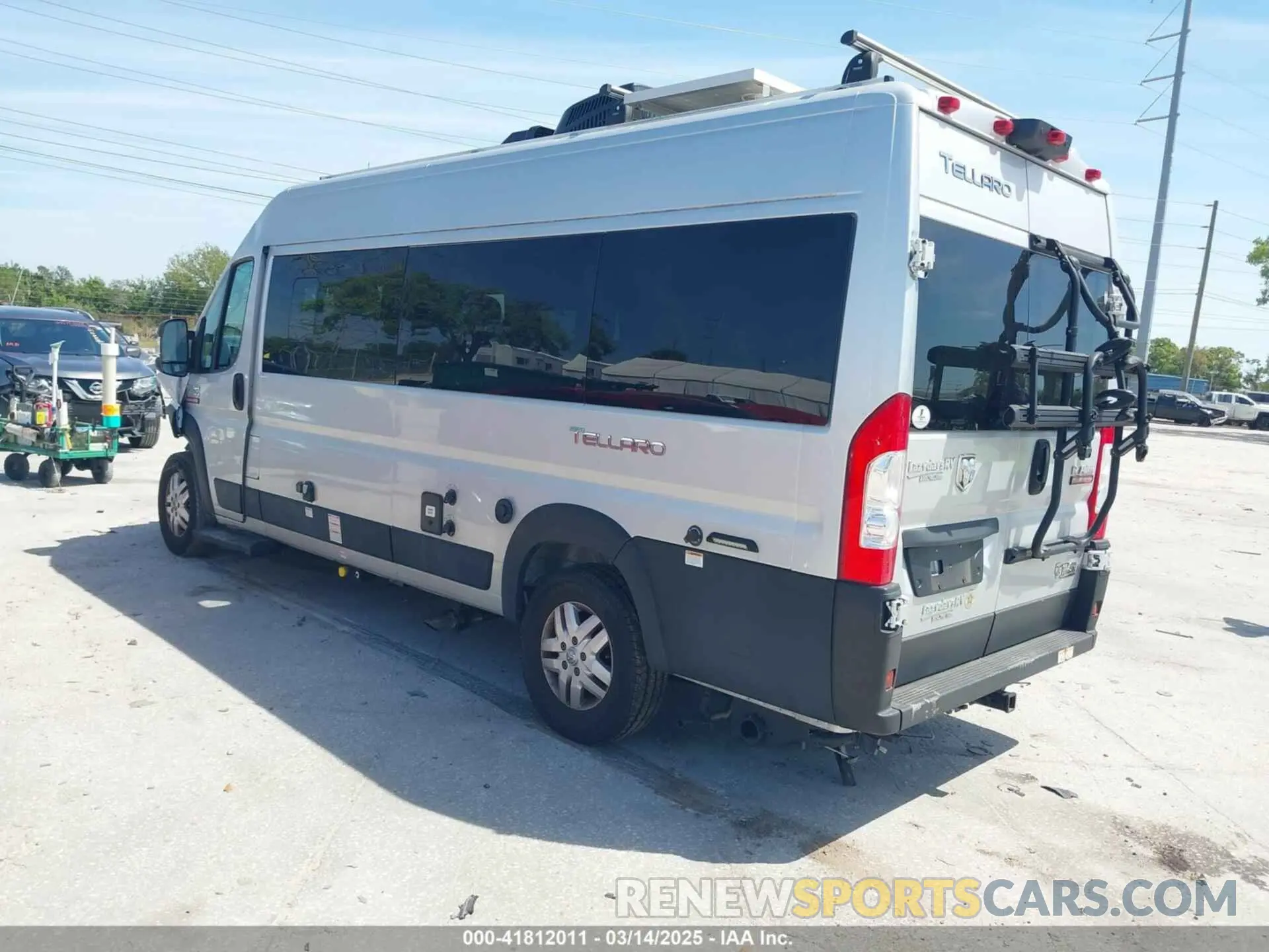 3 Photograph of a damaged car 3C6MRVUG5ME550939 RAM PROMASTER 3500 2021