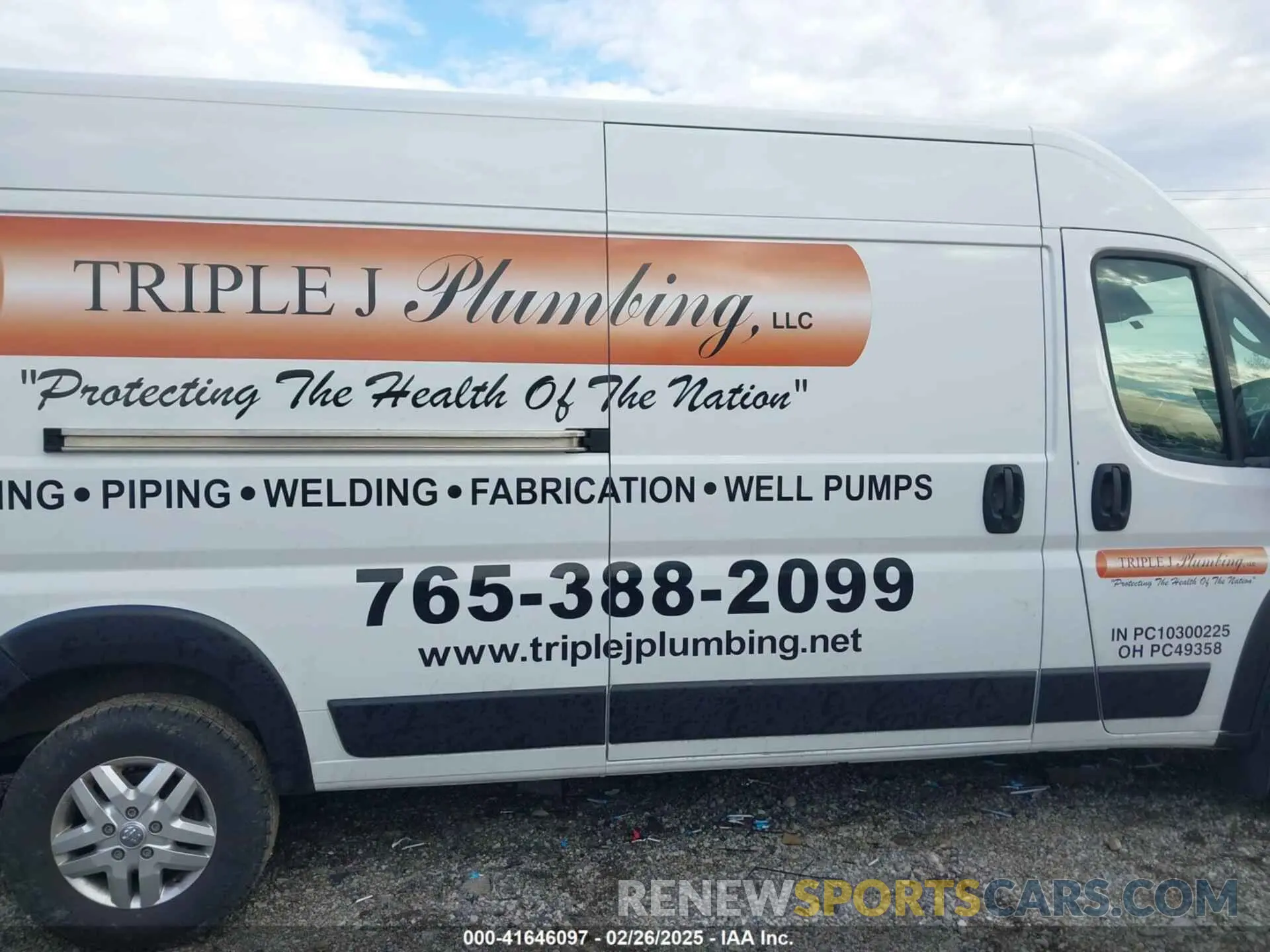 13 Photograph of a damaged car 3C6MRVJG9NE121583 RAM PROMASTER 3500 2022