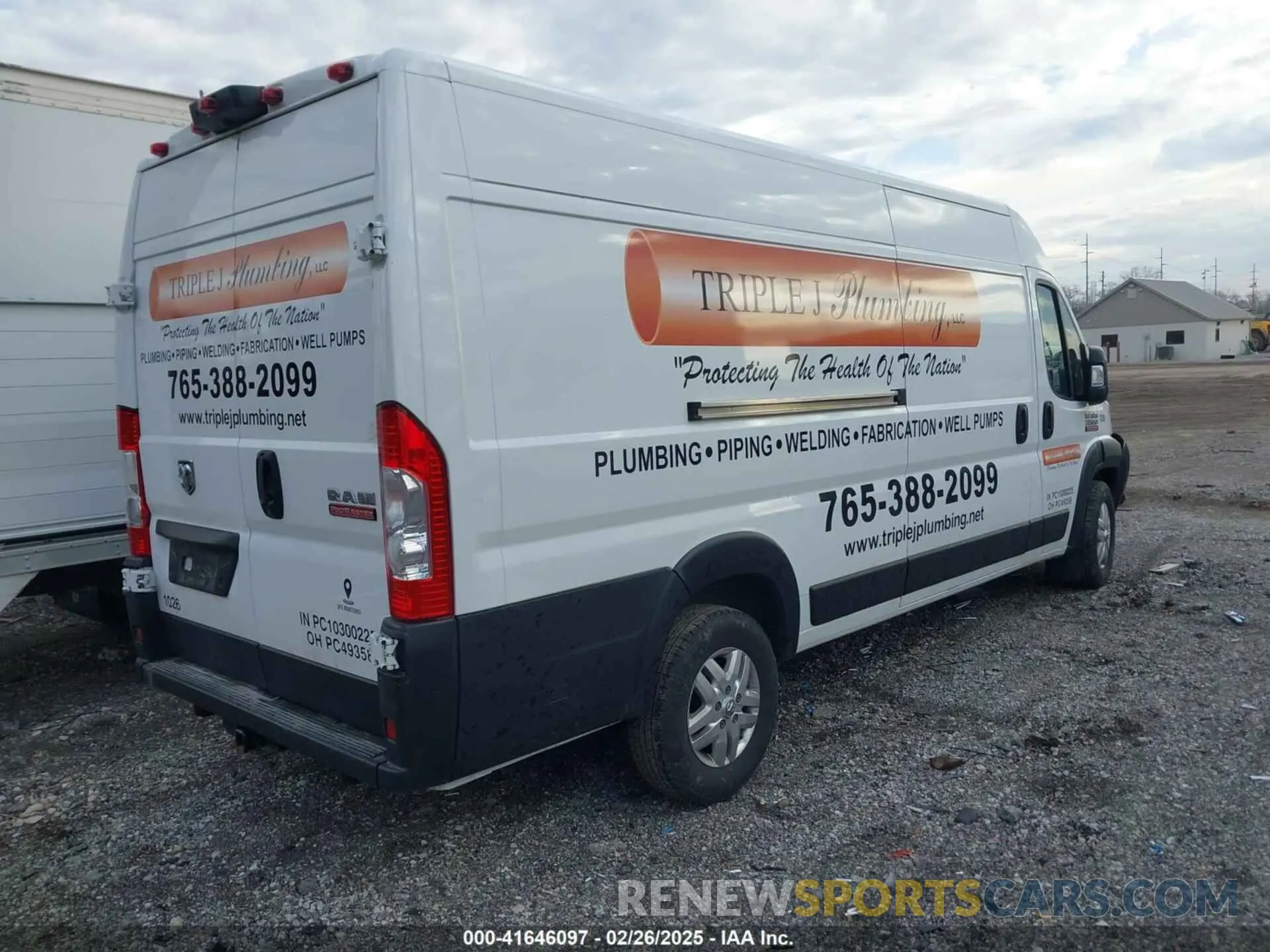 4 Photograph of a damaged car 3C6MRVJG9NE121583 RAM PROMASTER 3500 2022