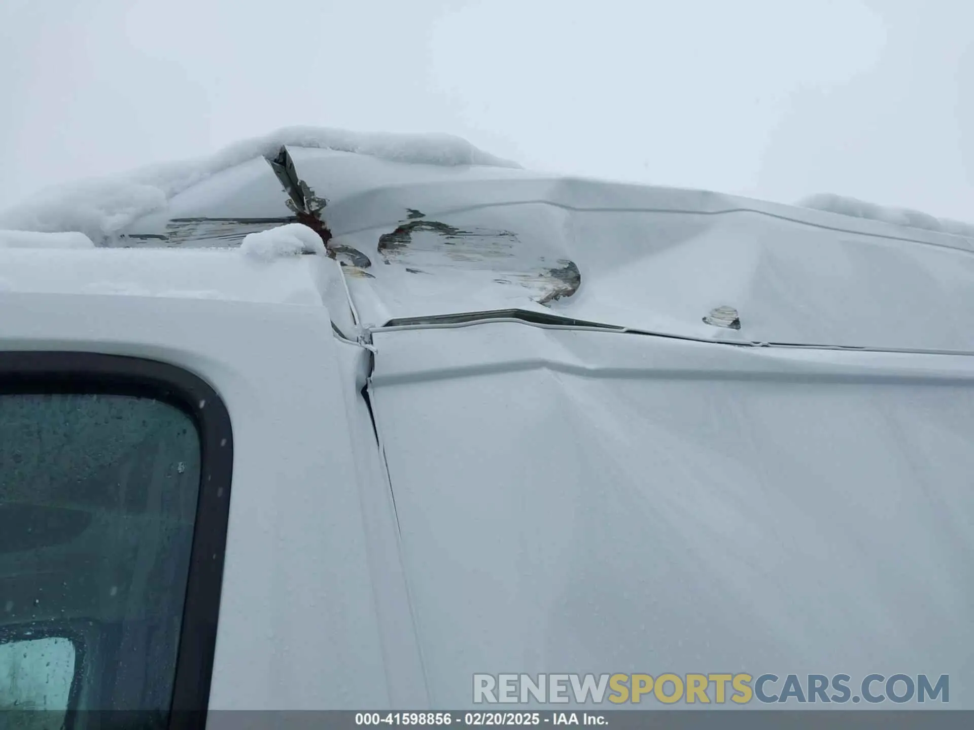 6 Photograph of a damaged car 3C6MRVHG8PE592665 RAM PROMASTER 3500 2023