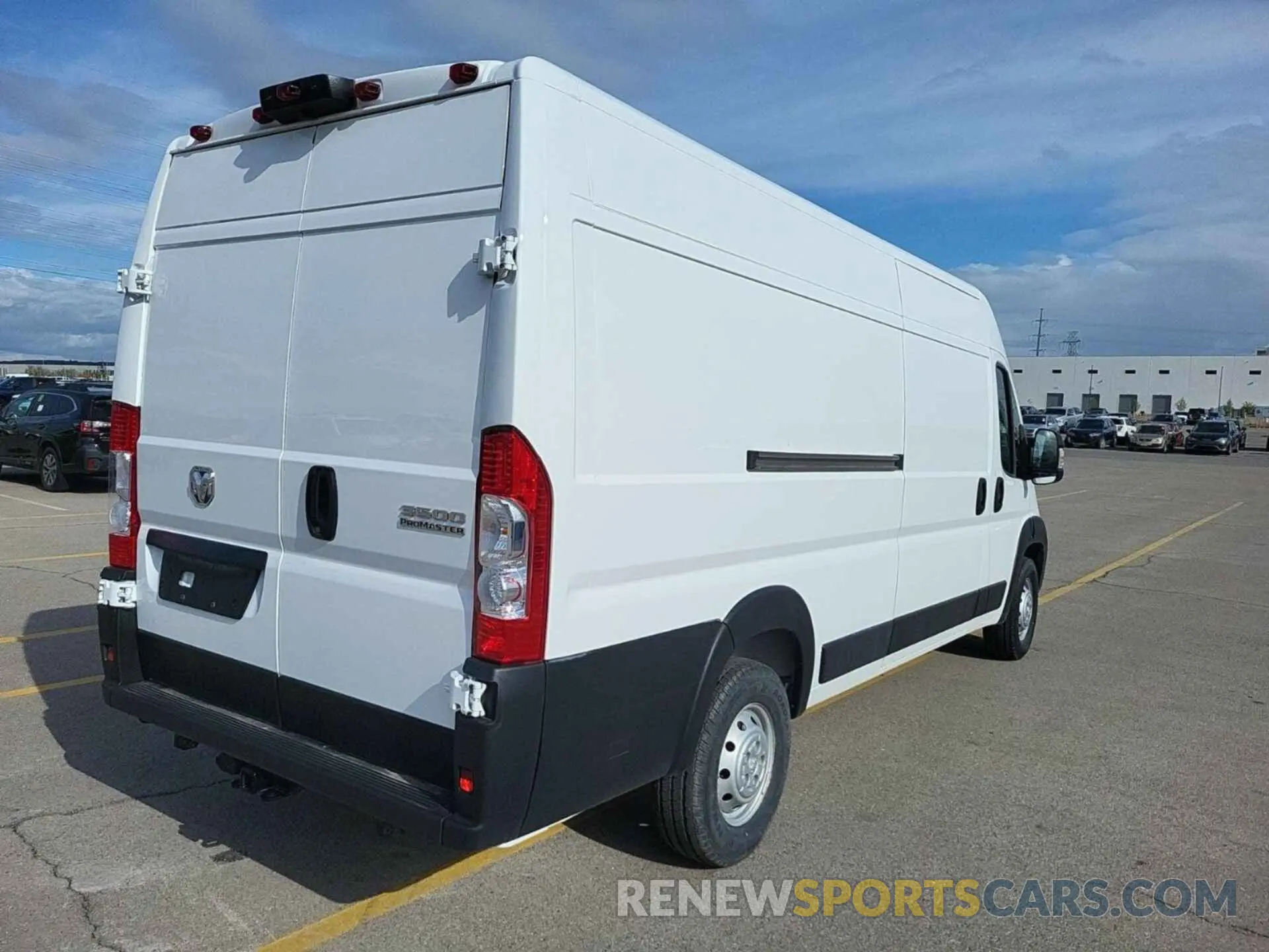 14 Photograph of a damaged car 3C6MRVJG1PE506848 RAM PROMASTER 3500 2023