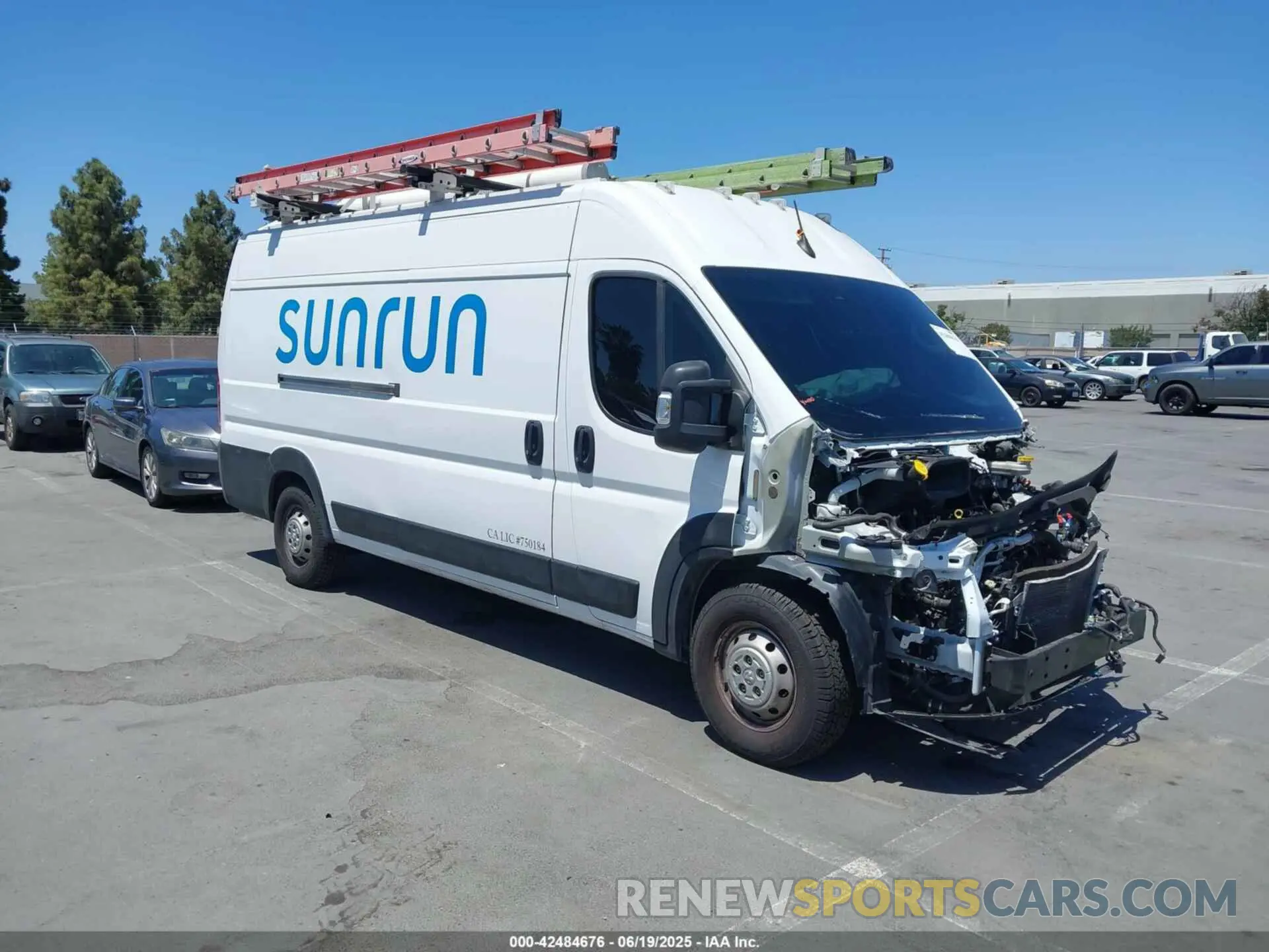 1 Photograph of a damaged car 3C6MRVJG1PE536657 RAM PROMASTER 3500 2023