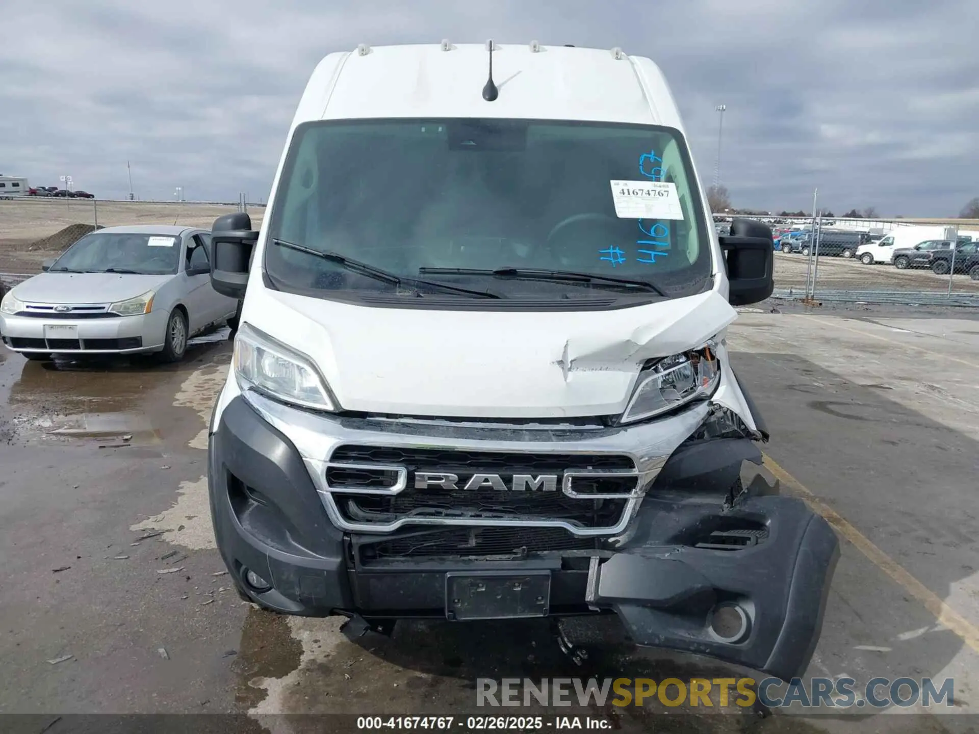 6 Photograph of a damaged car 3C6MRVJG3PE530178 RAM PROMASTER 3500 2023