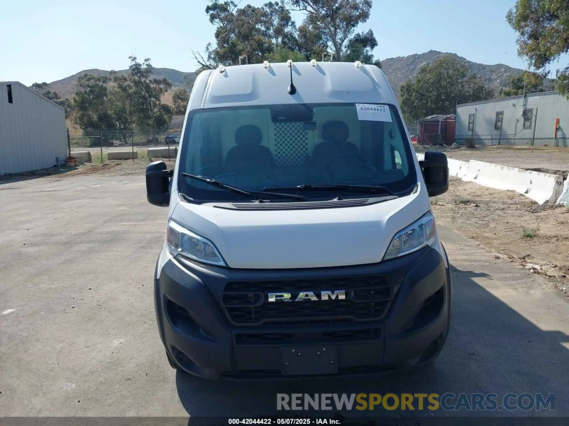 12 Photograph of a damaged car 3C6MRVJG7PE536680 RAM PROMASTER 3500 2023