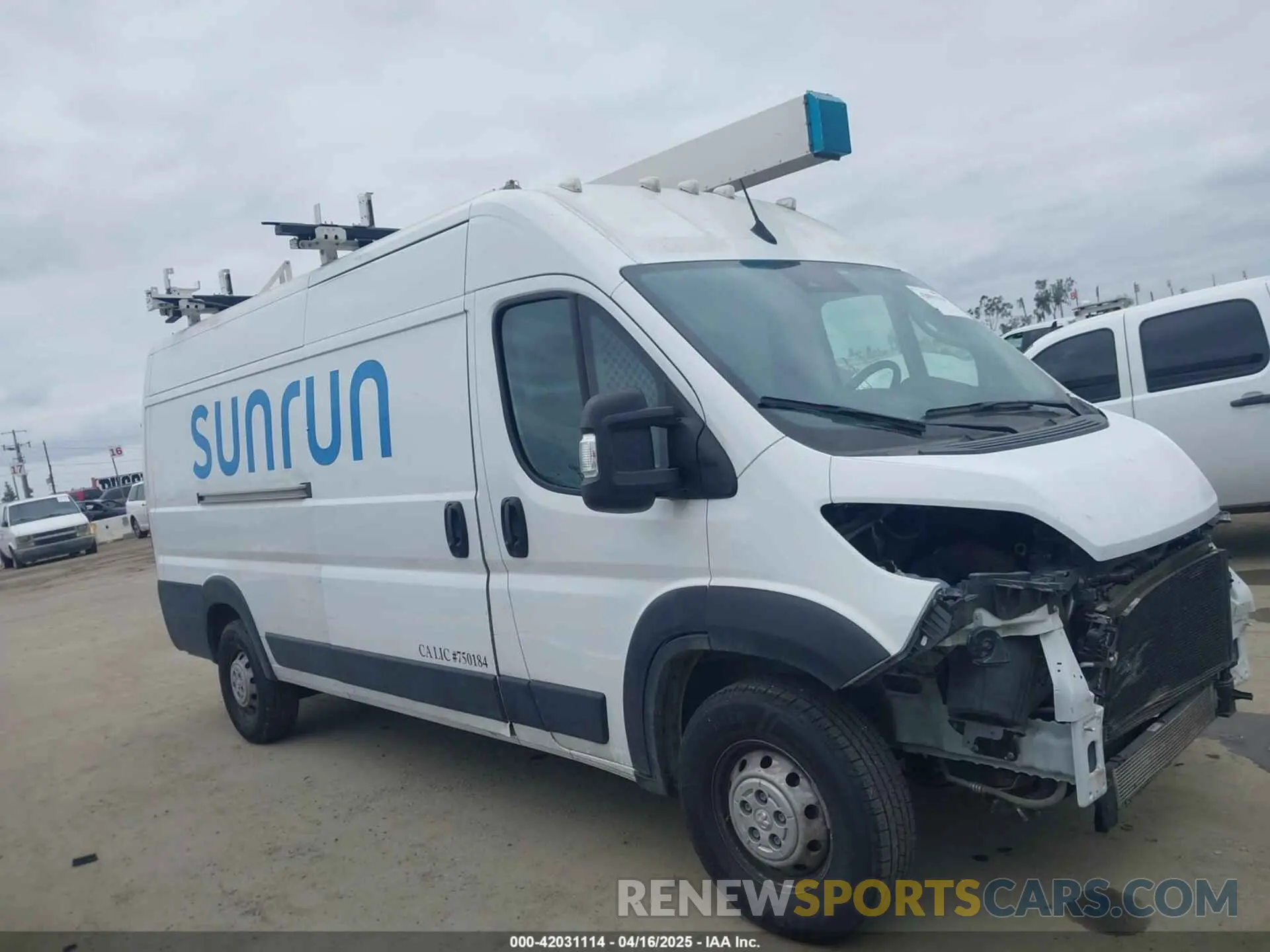 14 Photograph of a damaged car 3C6MRVJG9PE514115 RAM PROMASTER 3500 2023
