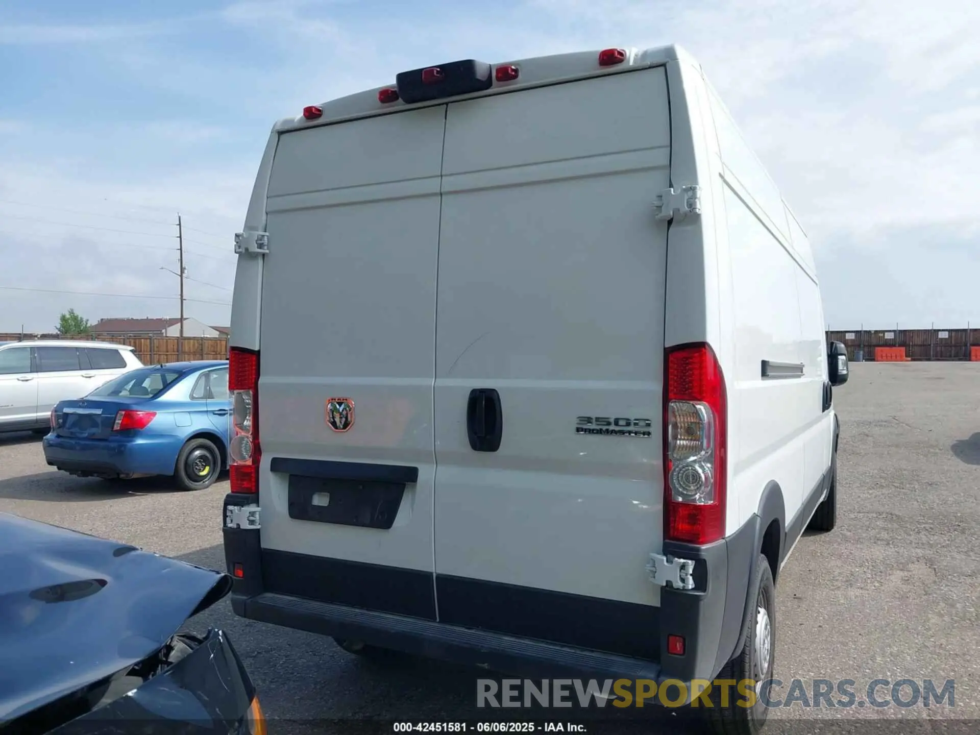 16 Photograph of a damaged car 3C6MRVHG3SE546198 RAM PROMASTER 3500 2025