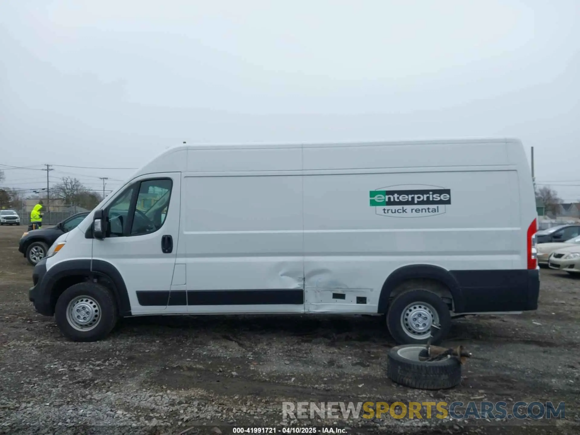14 Photograph of a damaged car 3C6MRVJG2SE504826 RAM PROMASTER 3500 2025