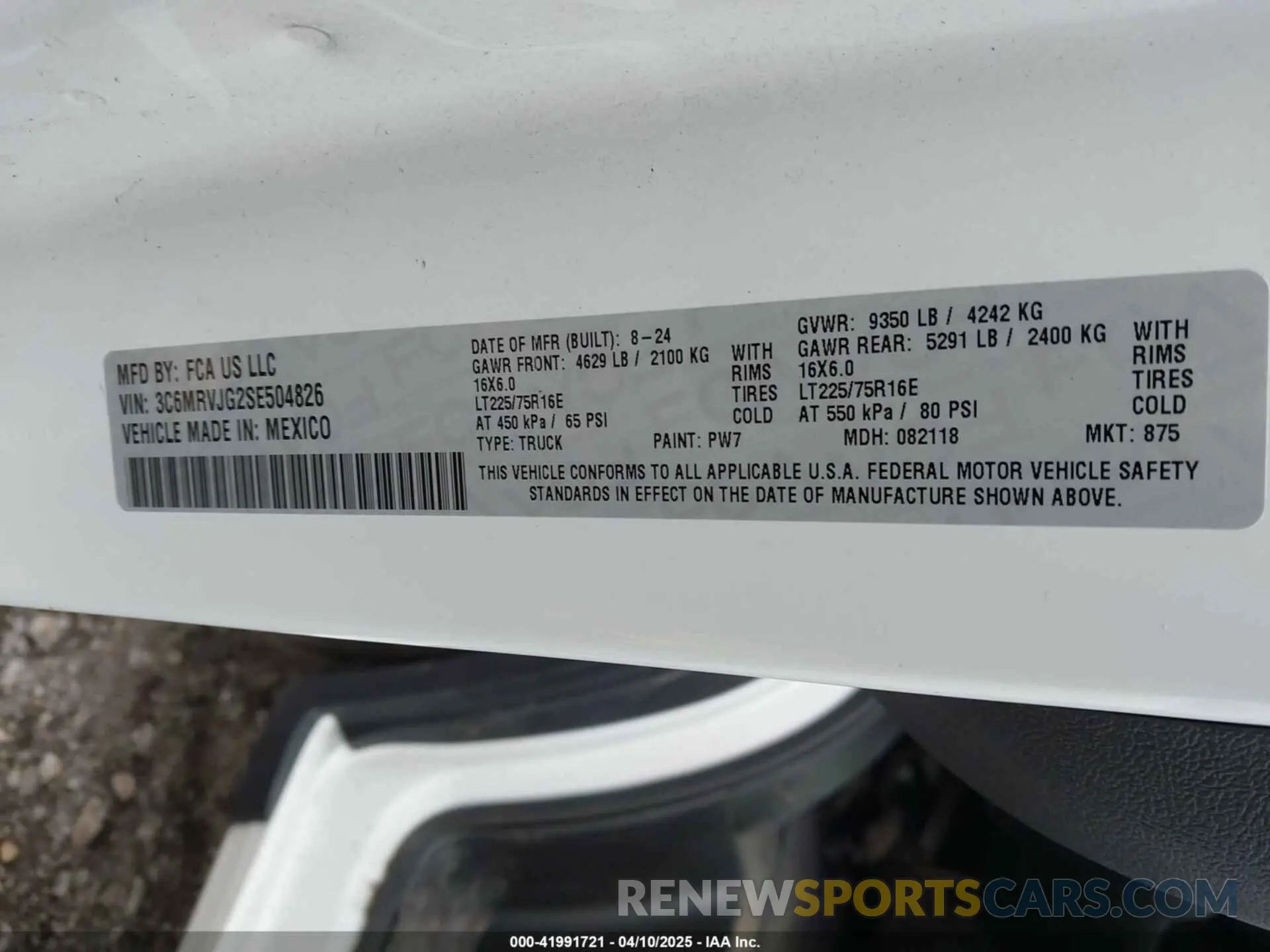 9 Photograph of a damaged car 3C6MRVJG2SE504826 RAM PROMASTER 3500 2025