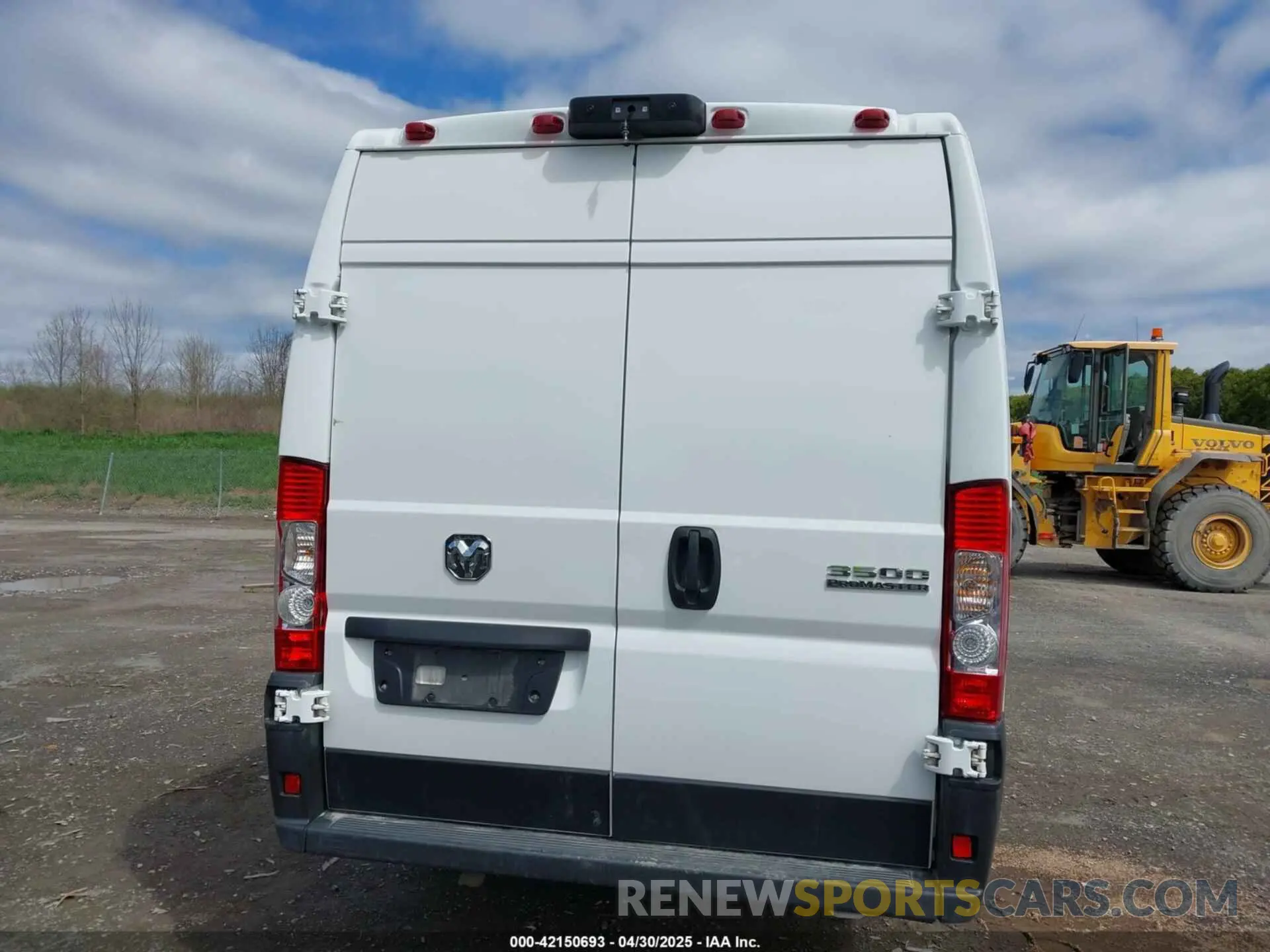 17 Photograph of a damaged car 3C6MRVJG3SE504821 RAM PROMASTER 3500 2025