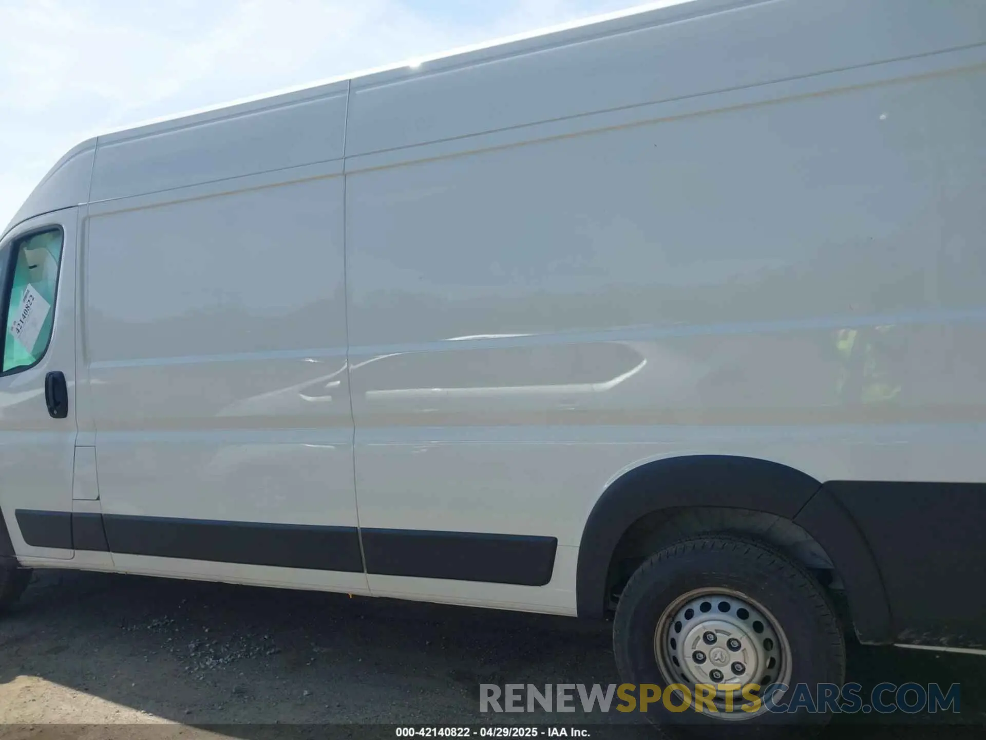 13 Photograph of a damaged car 3C6MRVJG5SE509714 RAM PROMASTER 3500 2025