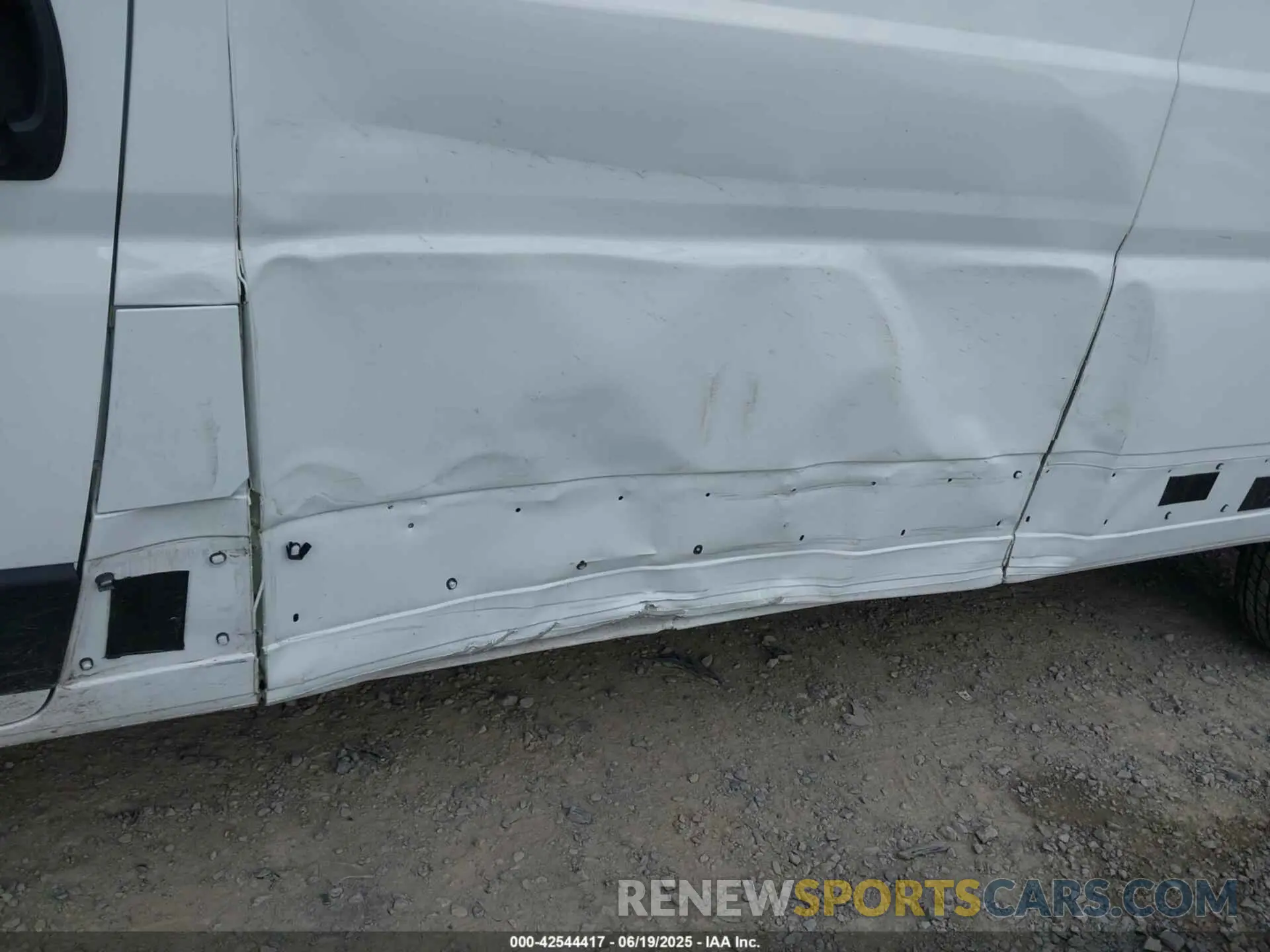 6 Photograph of a damaged car 3C6MRVJG6SE517708 RAM PROMASTER 3500 2025