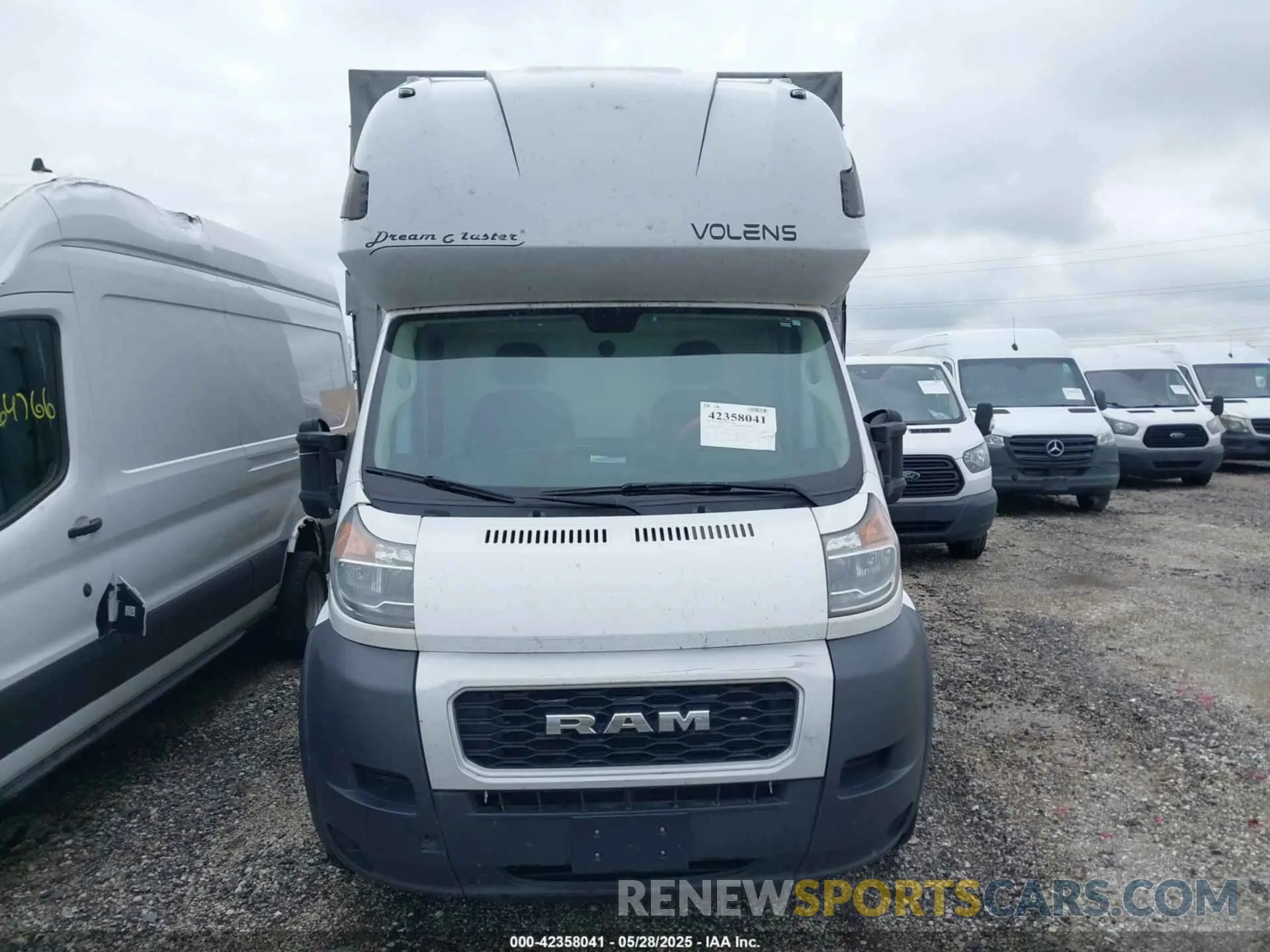 11 Photograph of a damaged car 3C7WRVLG9KE535850 RAM PROMASTER 3500 CUTAWAY 2019
