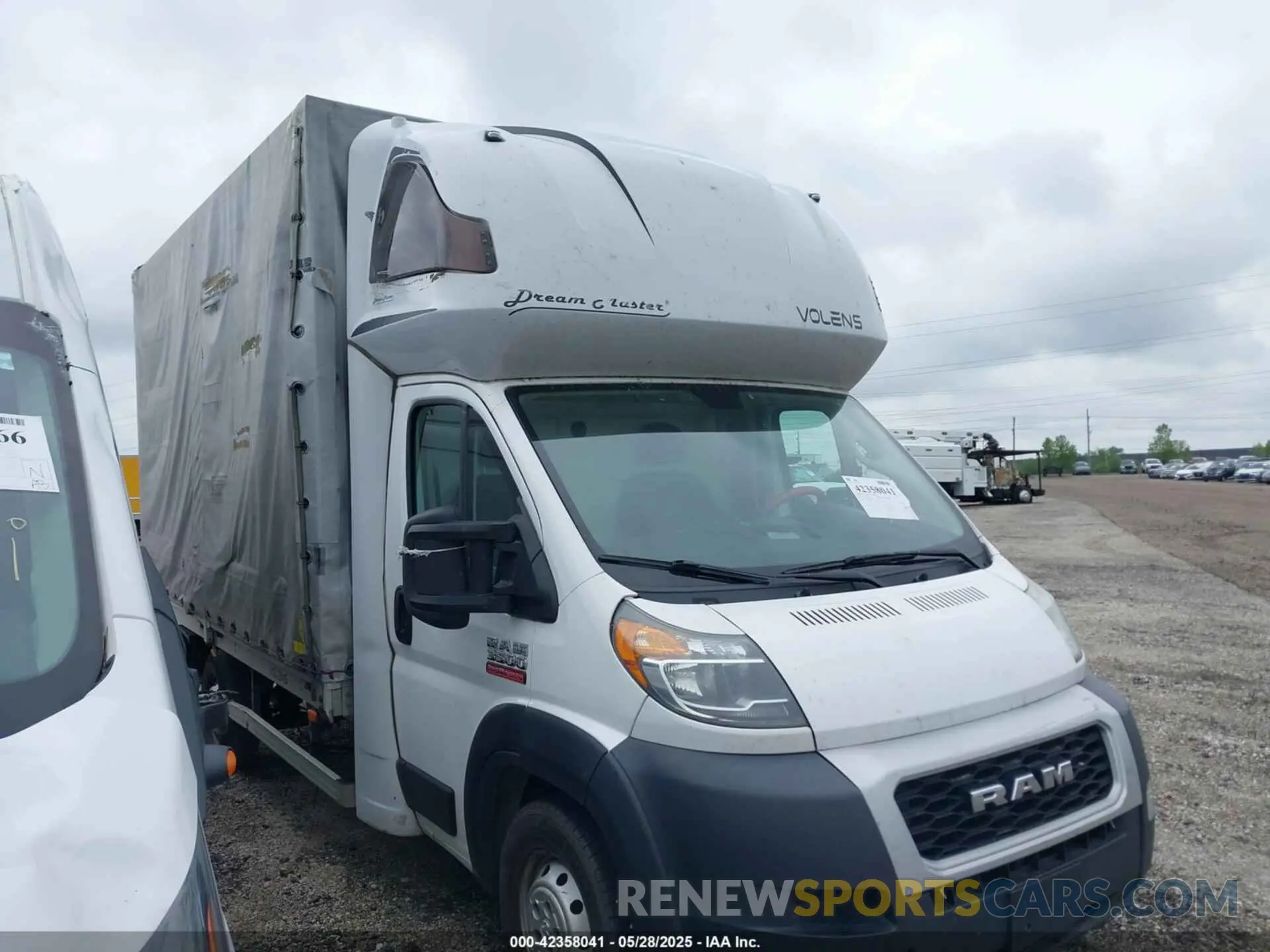 12 Photograph of a damaged car 3C7WRVLG9KE535850 RAM PROMASTER 3500 CUTAWAY 2019
