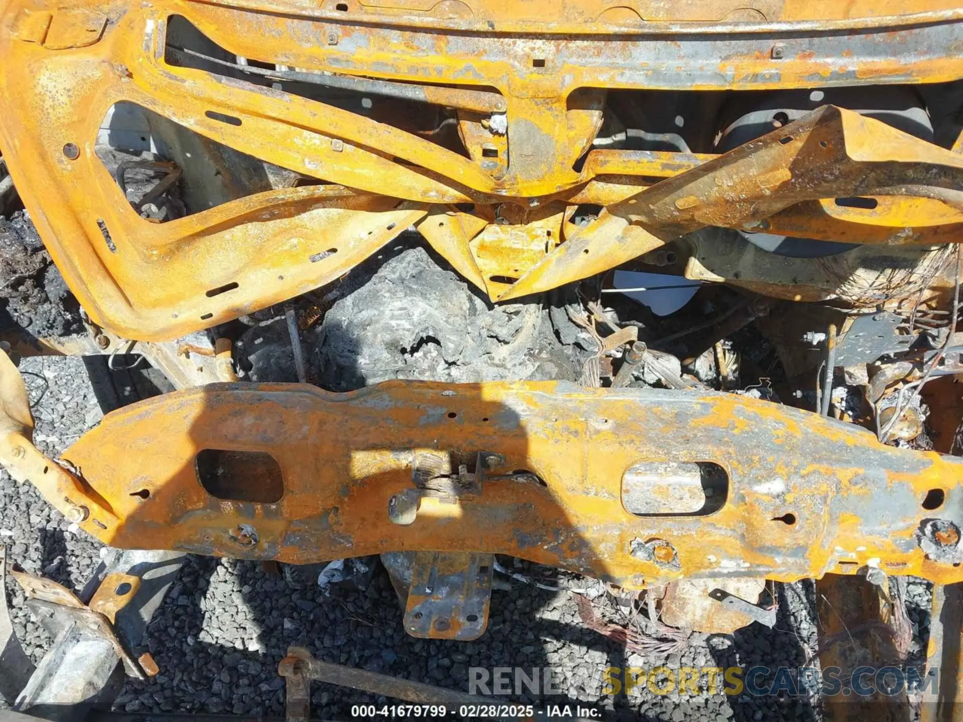 10 Photograph of a damaged car 3C7WRVMG6KE503971 RAM PROMASTER 3500 CUTAWAY 2019