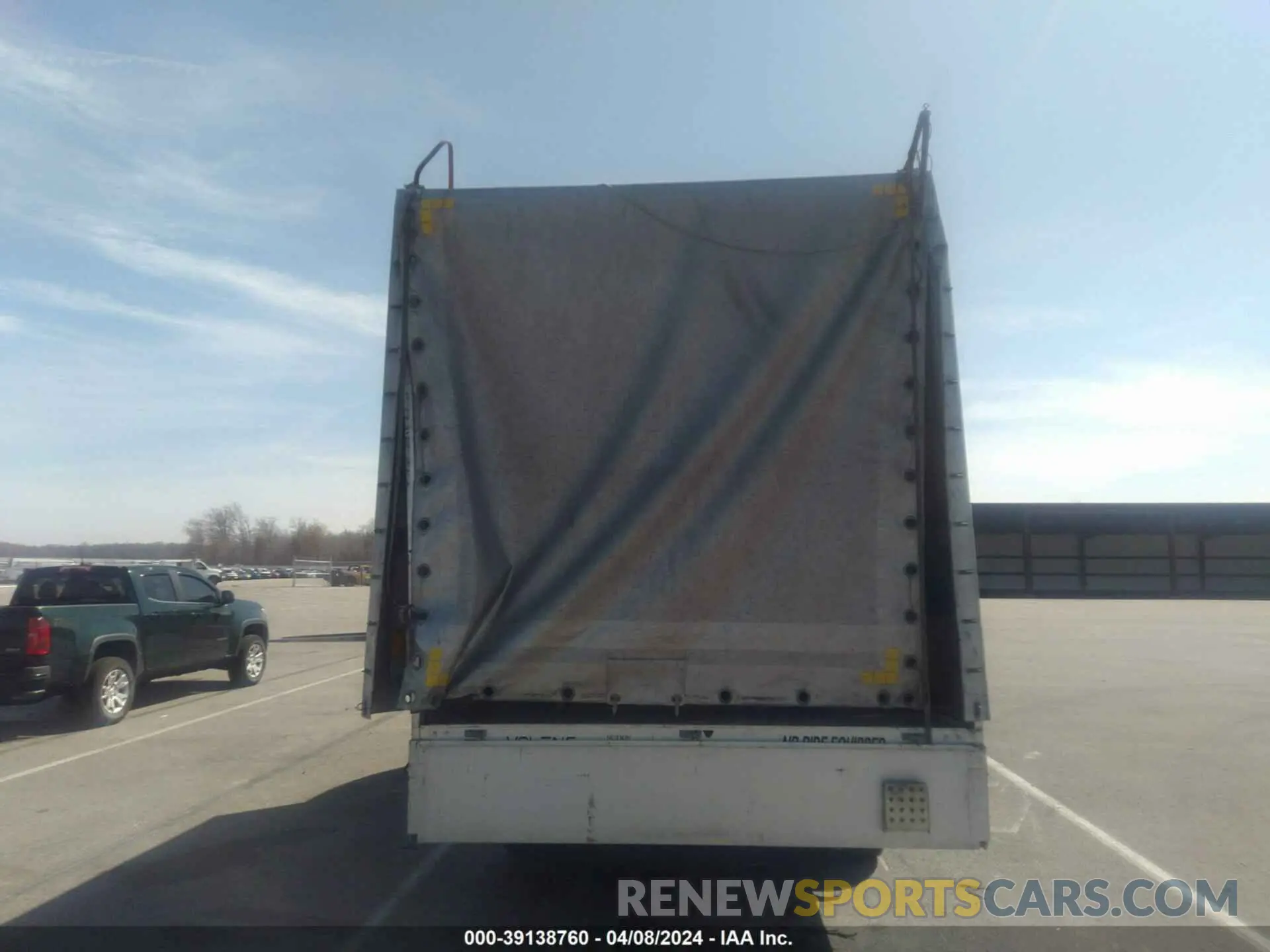 18 Photograph of a damaged car 3C7WRVLG0ME524917 RAM PROMASTER 3500 CUTAWAY 2021