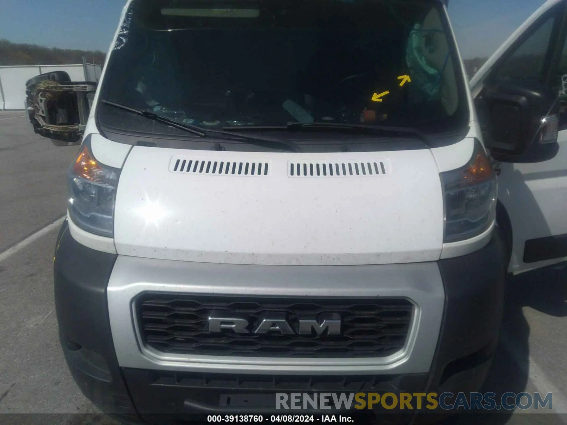 9 Photograph of a damaged car 3C7WRVLG0ME524917 RAM PROMASTER 3500 CUTAWAY 2021