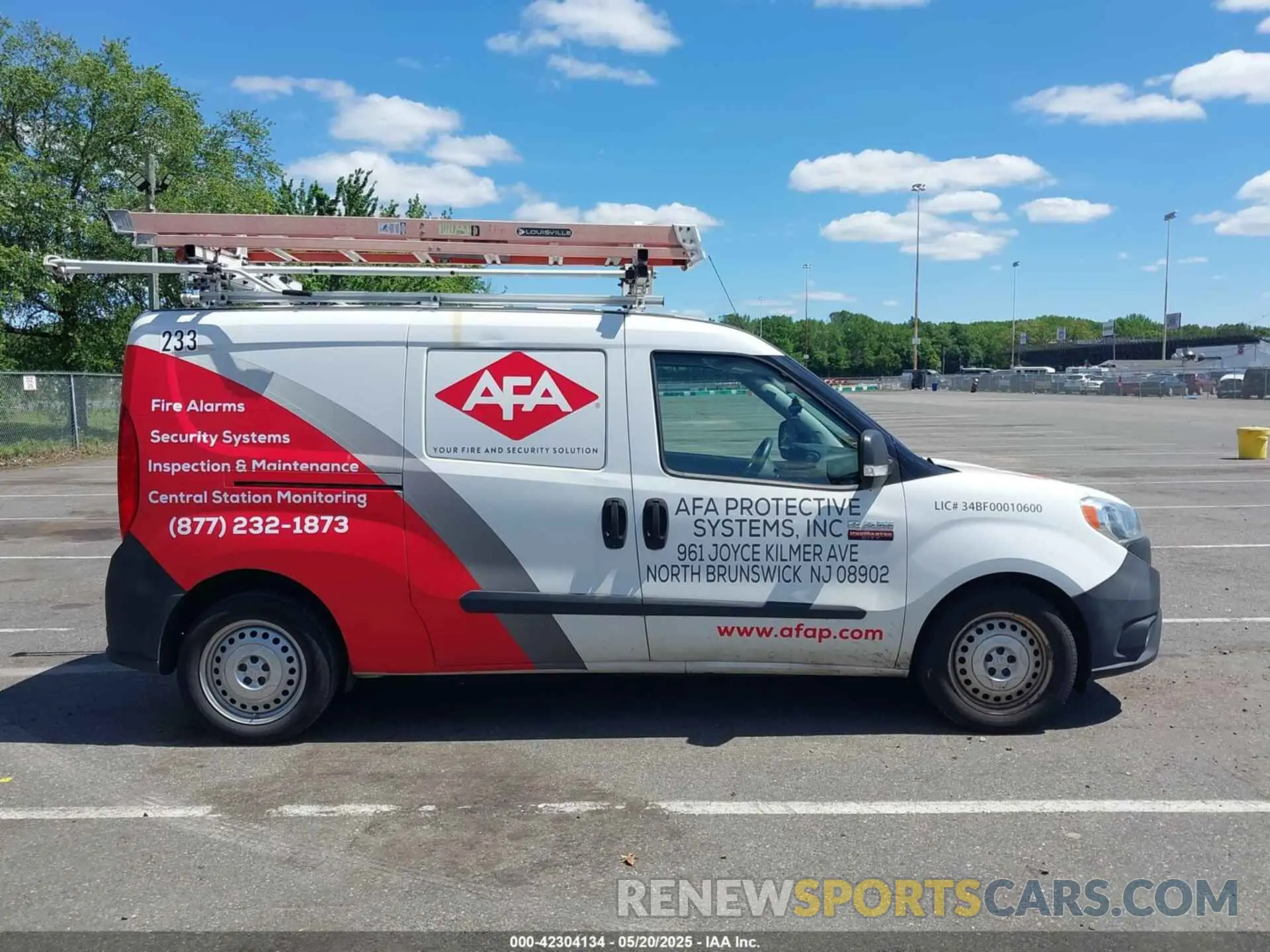 13 Photograph of a damaged car ZFBHRFAB0K6N83944 RAM PROMASTER CITY 2019
