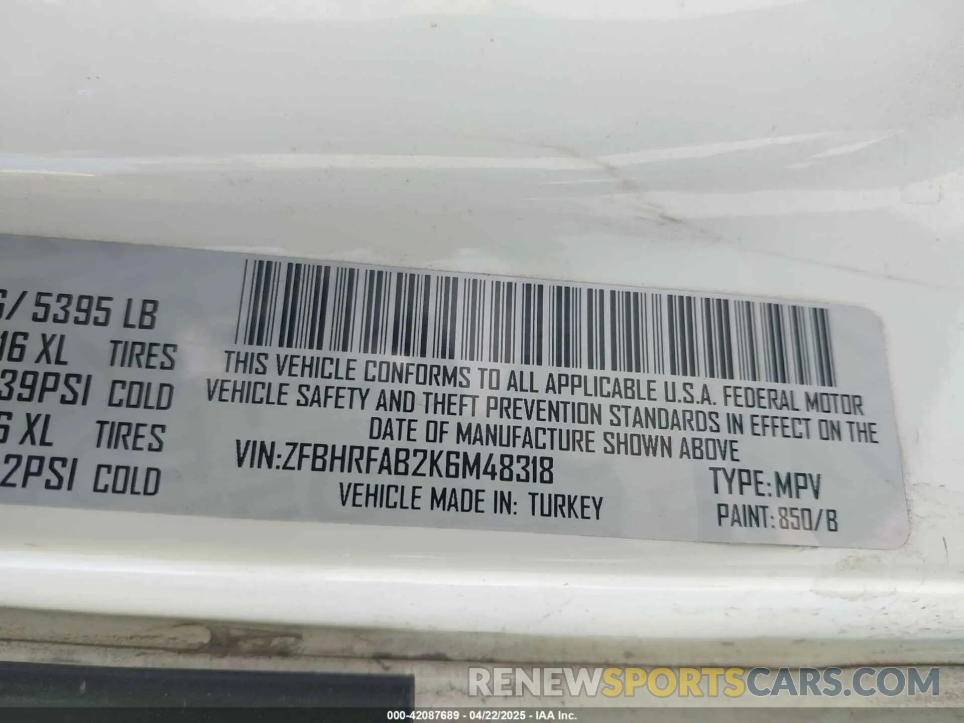 9 Photograph of a damaged car ZFBHRFAB2K6M48318 RAM PROMASTER CITY 2019