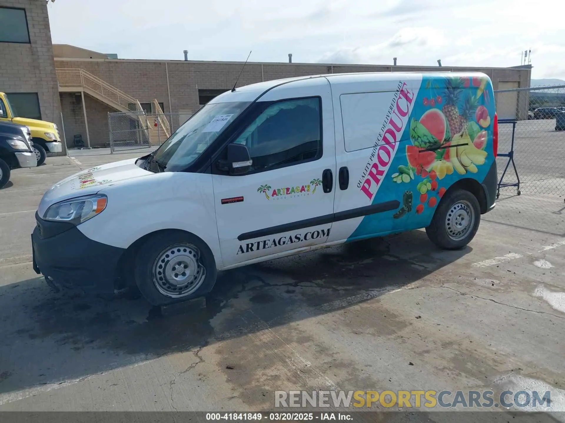 2 Photograph of a damaged car ZFBHRFAB4K6M59840 RAM PROMASTER CITY 2019