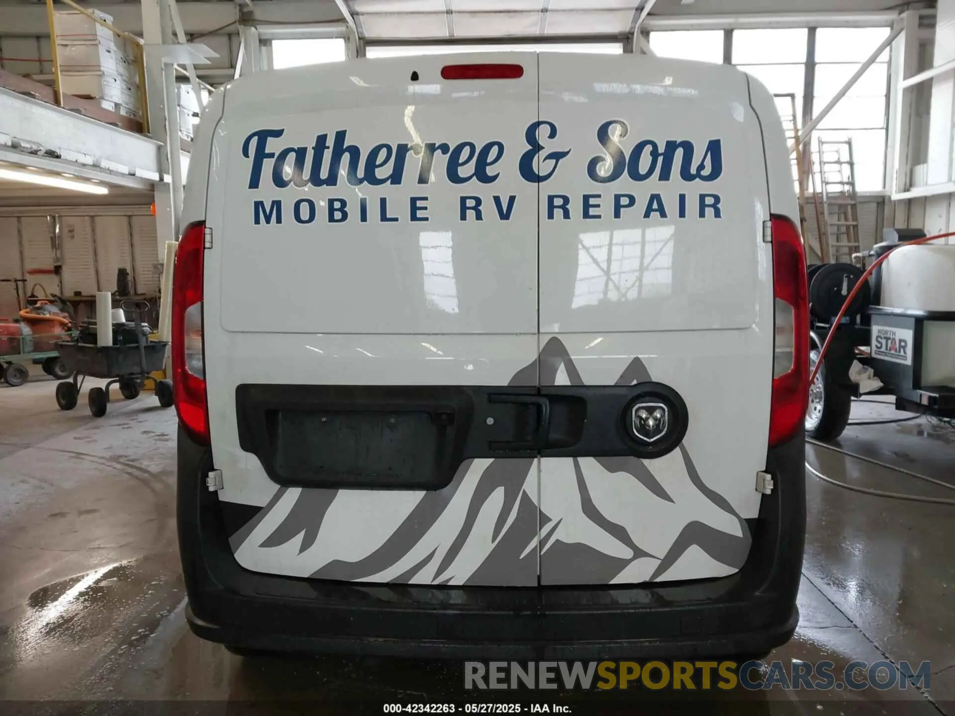 17 Photograph of a damaged car ZFBHRFAB4K6M64200 RAM PROMASTER CITY 2019