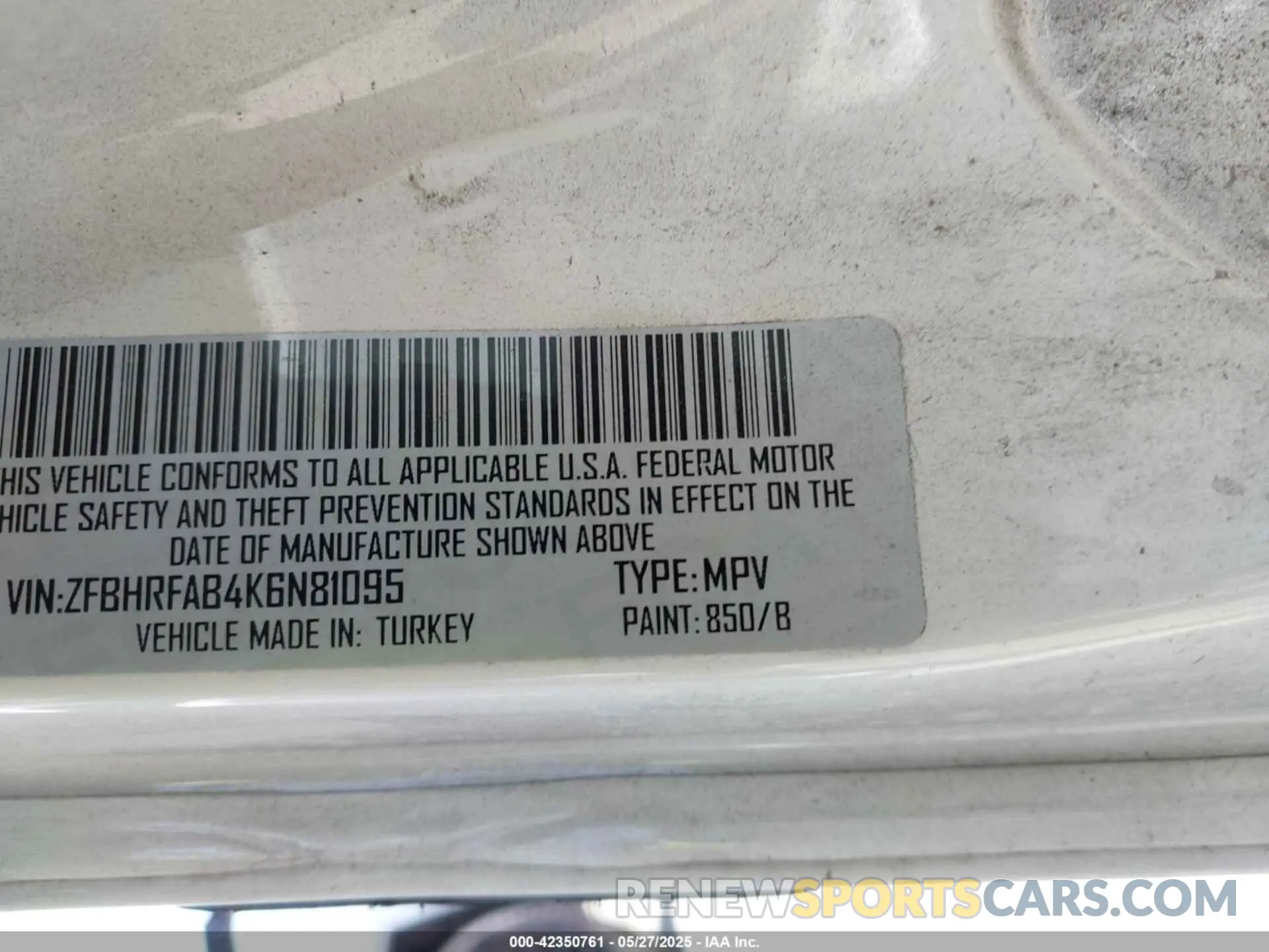 9 Photograph of a damaged car ZFBHRFAB4K6N81095 RAM PROMASTER CITY 2019