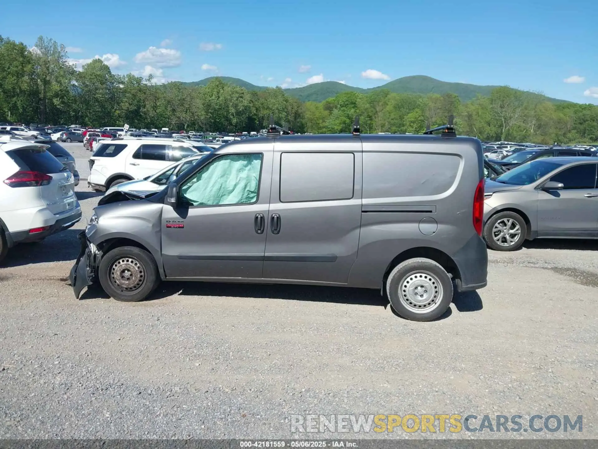 14 Photograph of a damaged car ZFBHRFAB8K6M64734 RAM PROMASTER CITY 2019