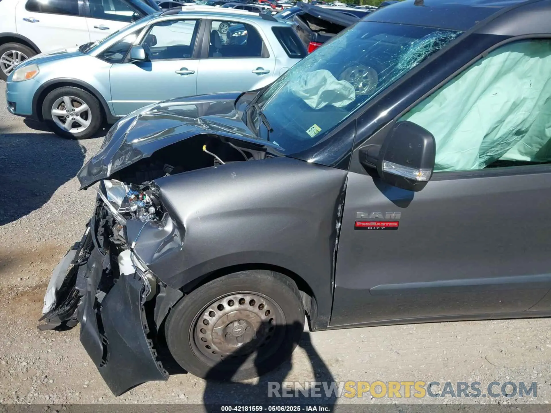 19 Photograph of a damaged car ZFBHRFAB8K6M64734 RAM PROMASTER CITY 2019