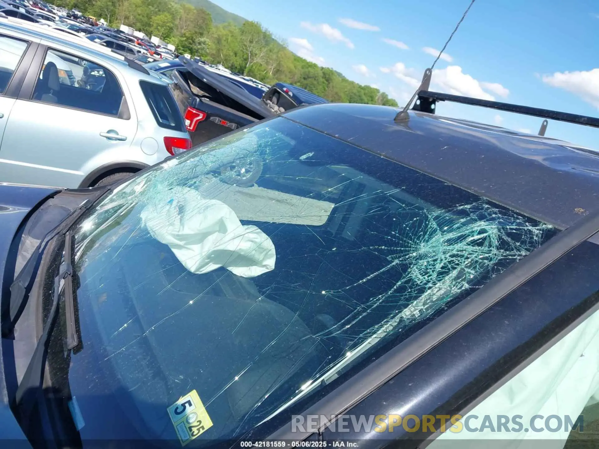 20 Photograph of a damaged car ZFBHRFAB8K6M64734 RAM PROMASTER CITY 2019