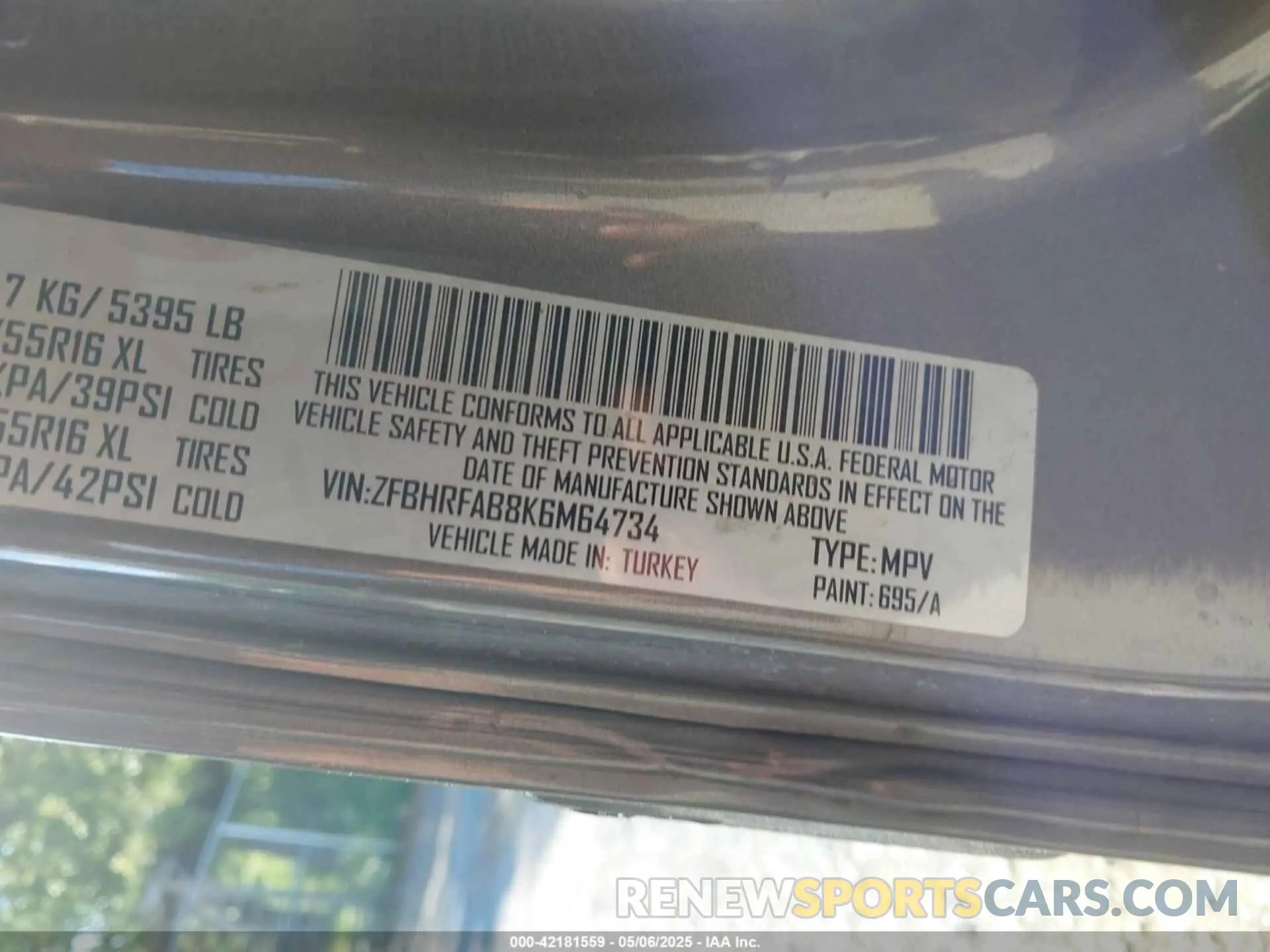 9 Photograph of a damaged car ZFBHRFAB8K6M64734 RAM PROMASTER CITY 2019