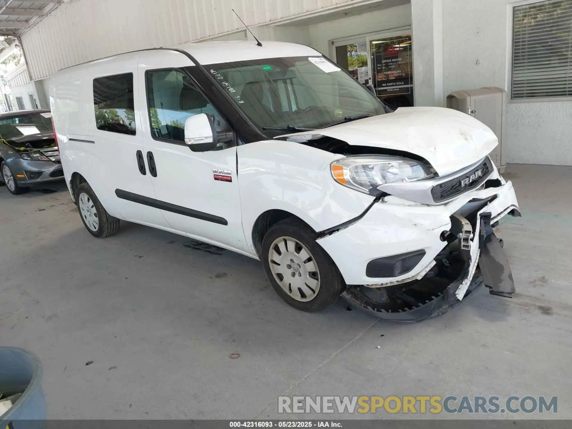1 Photograph of a damaged car ZFBHRFBB0K6L95889 RAM PROMASTER CITY 2019