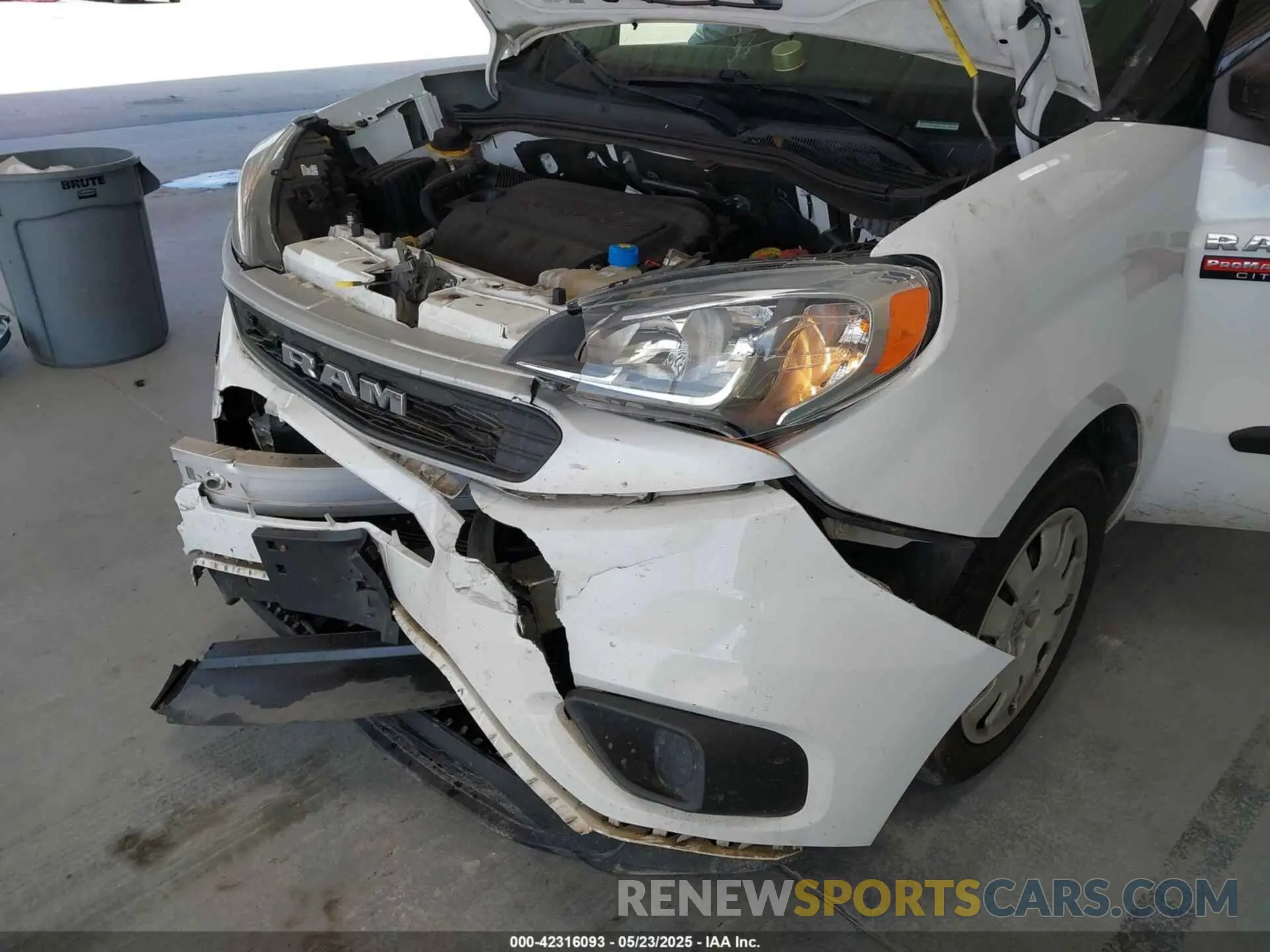 6 Photograph of a damaged car ZFBHRFBB0K6L95889 RAM PROMASTER CITY 2019