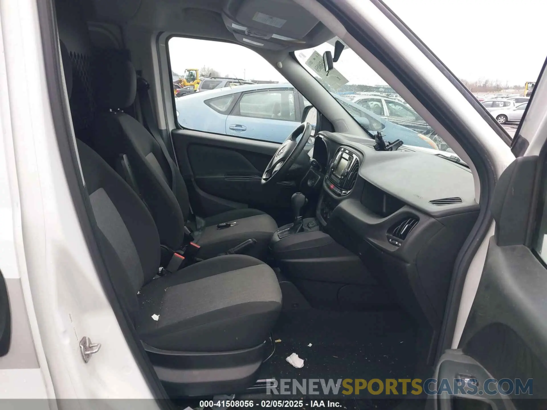 5 Photograph of a damaged car ZFBHRFBB1K6N23699 RAM PROMASTER CITY 2019