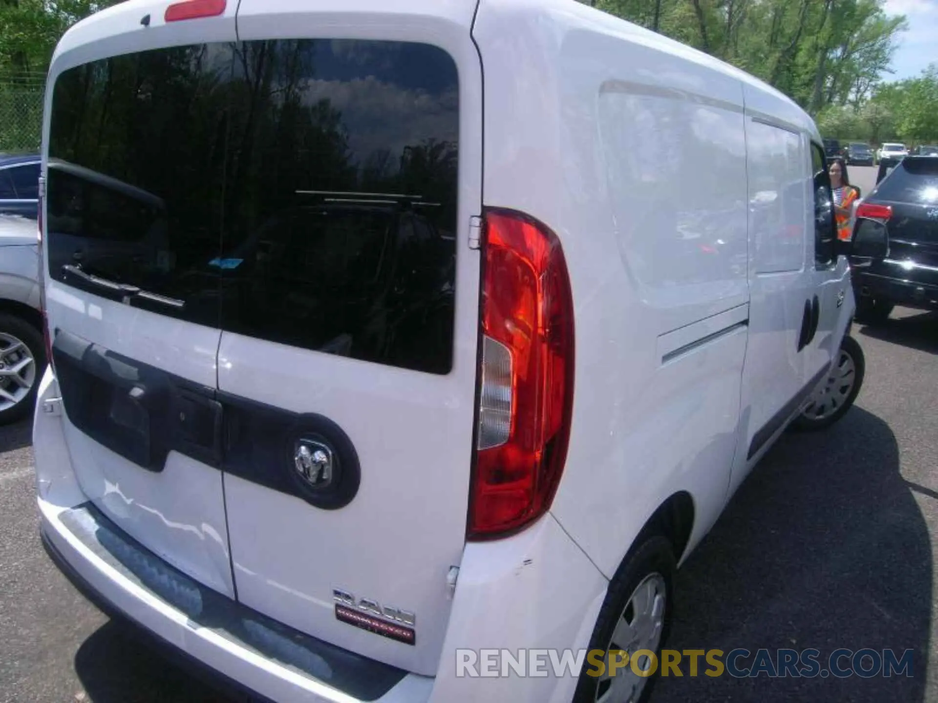 13 Photograph of a damaged car ZFBHRFBB3K6N82429 RAM PROMASTER CITY 2019