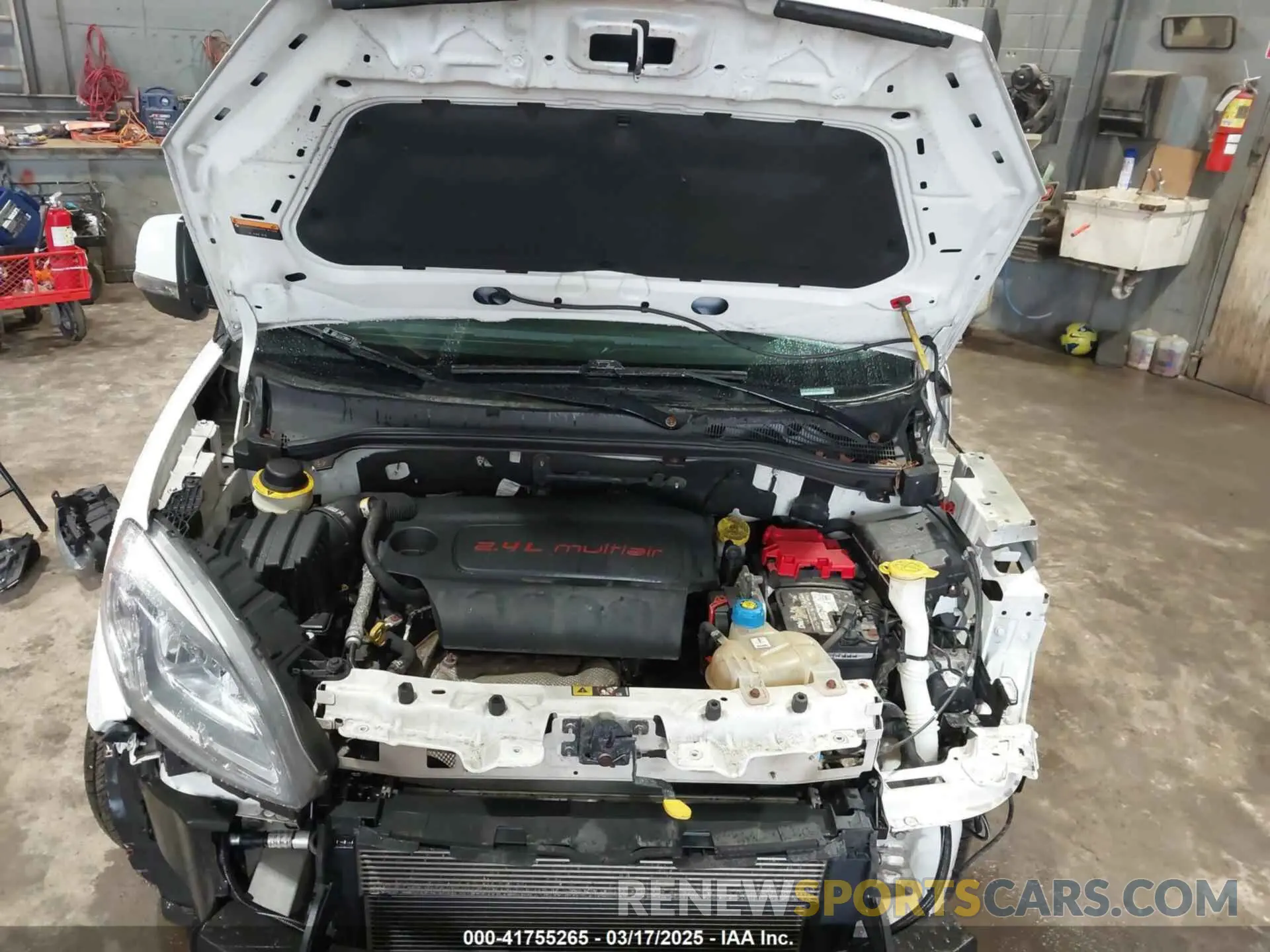 10 Photograph of a damaged car ZFBHRFBB5K6M11942 RAM PROMASTER CITY 2019