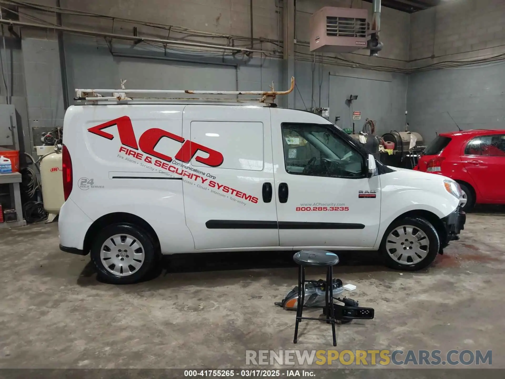 13 Photograph of a damaged car ZFBHRFBB5K6M11942 RAM PROMASTER CITY 2019
